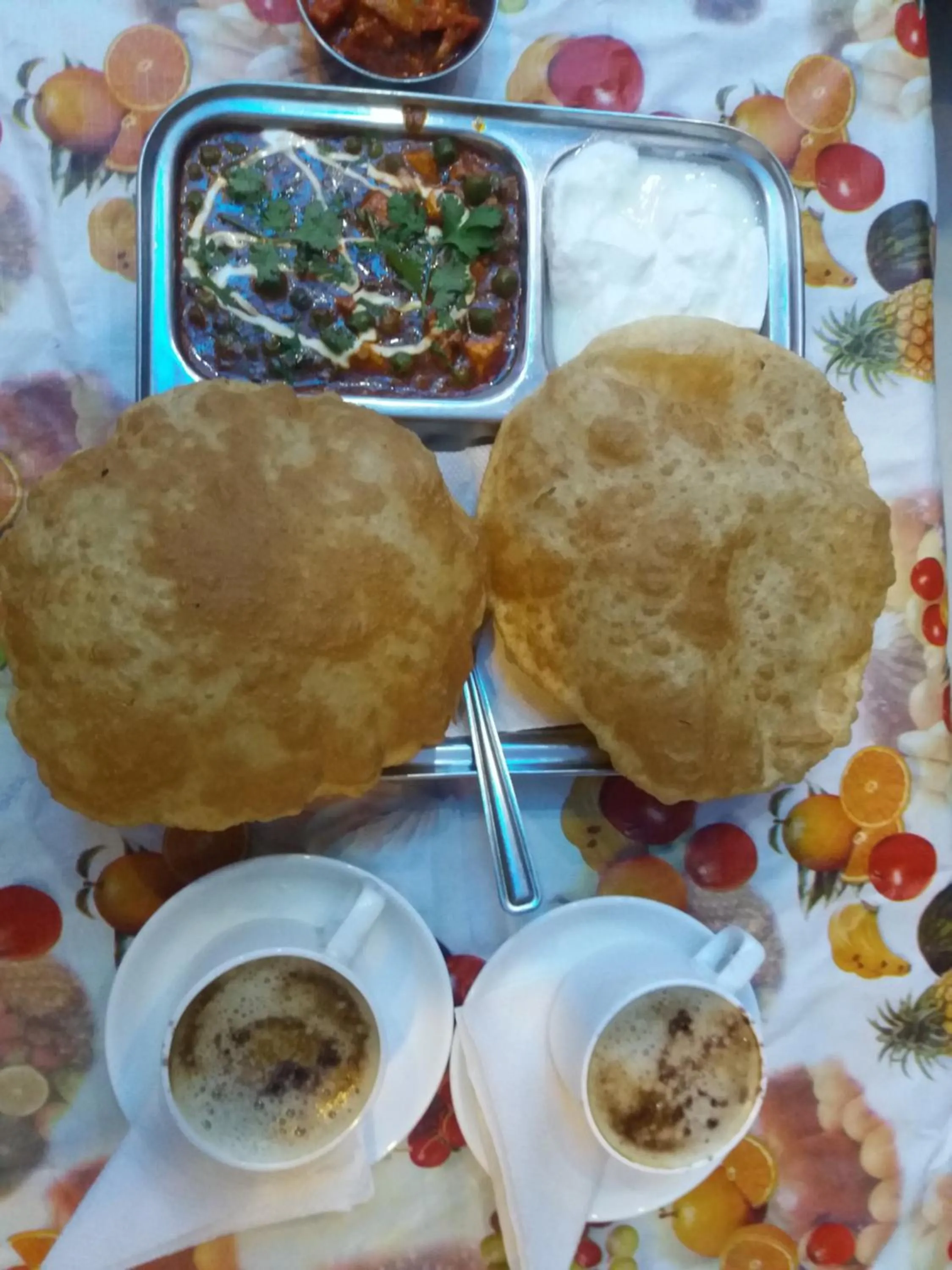 Breakfast in NEW RANOVATED Hotel Station View Opposite New Delhi Railway