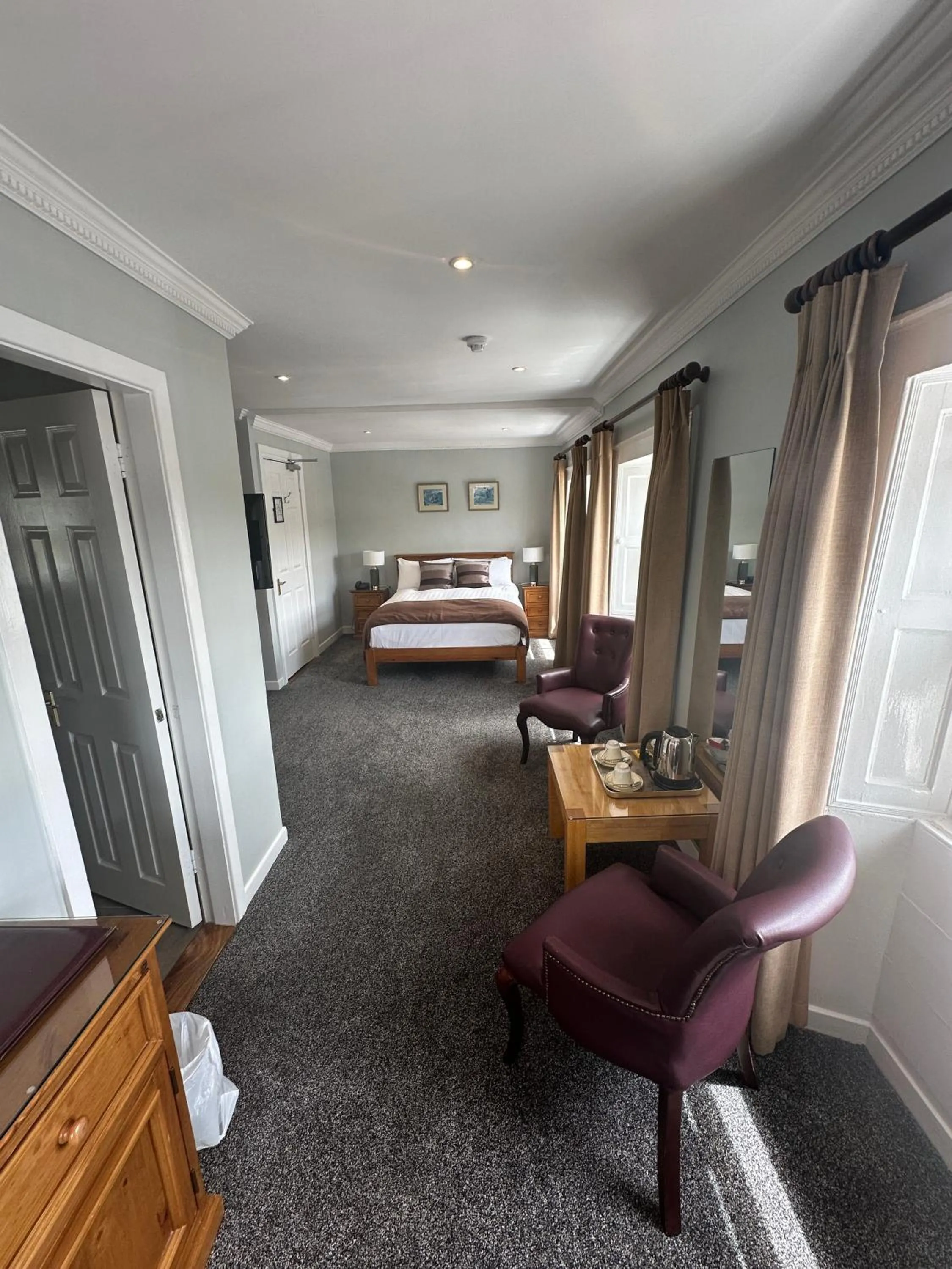 Bedroom, Bed in Long Quay House