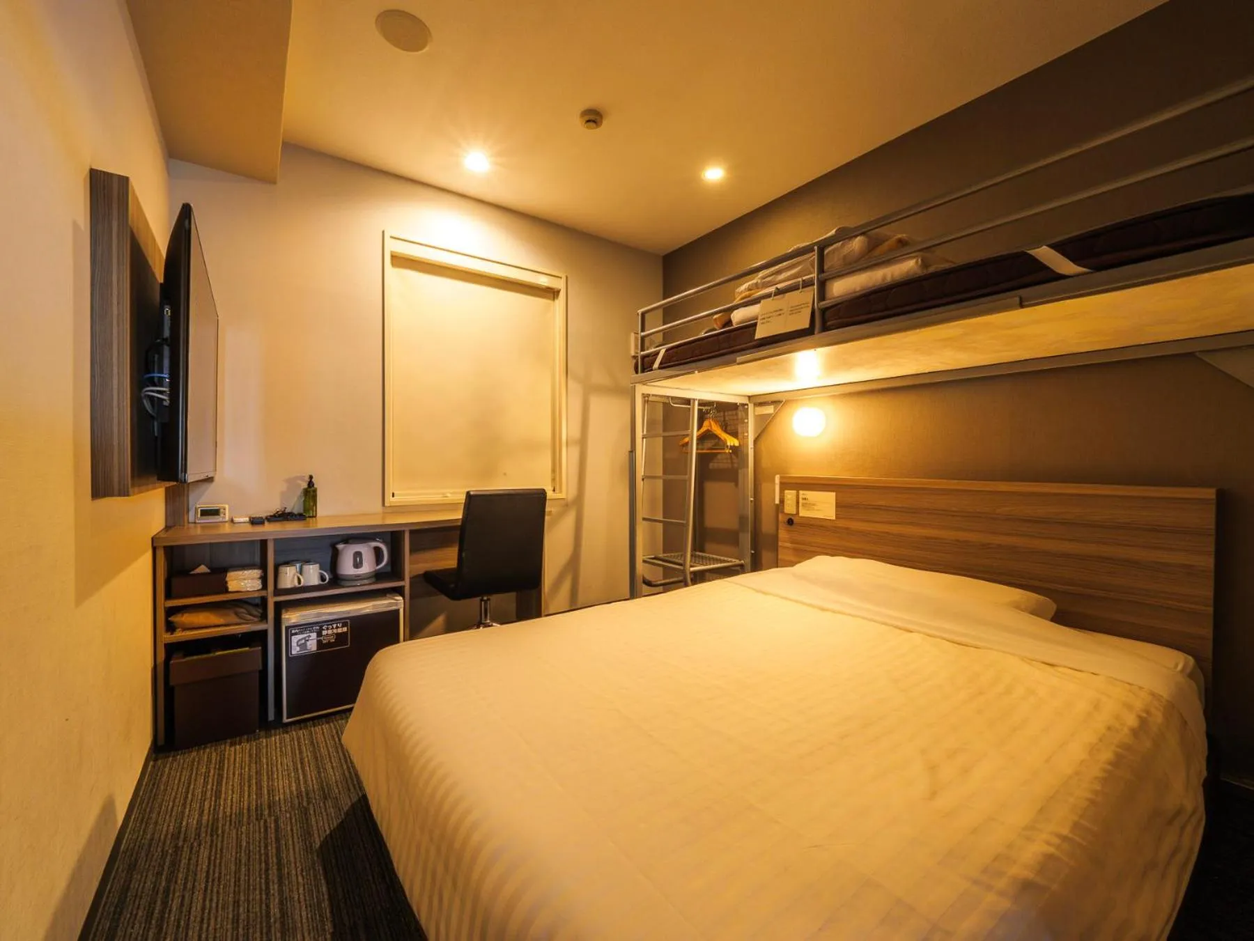 Bed in Super Hotel Yokohama Kannai