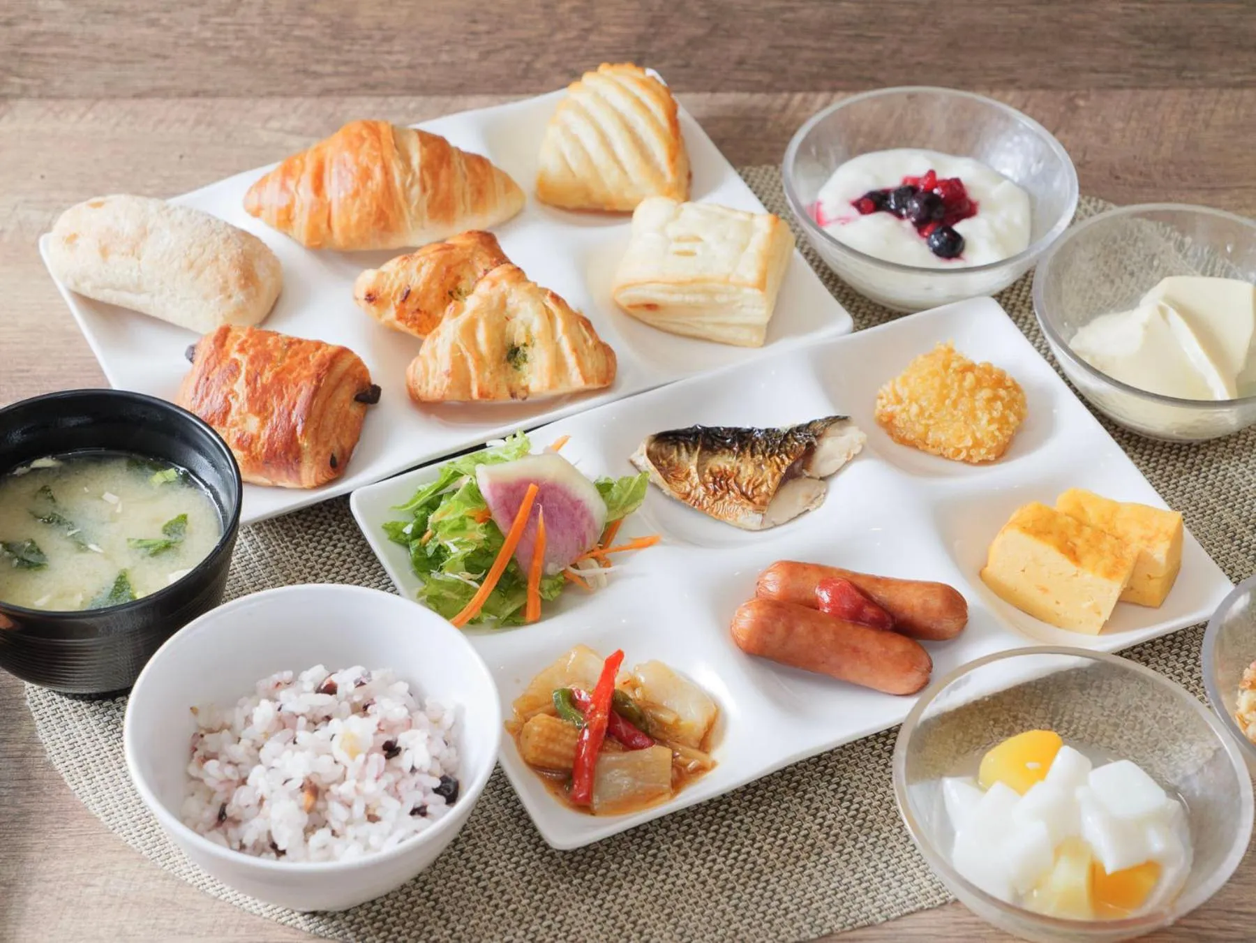 Breakfast in Super Hotel Yokohama Kannai