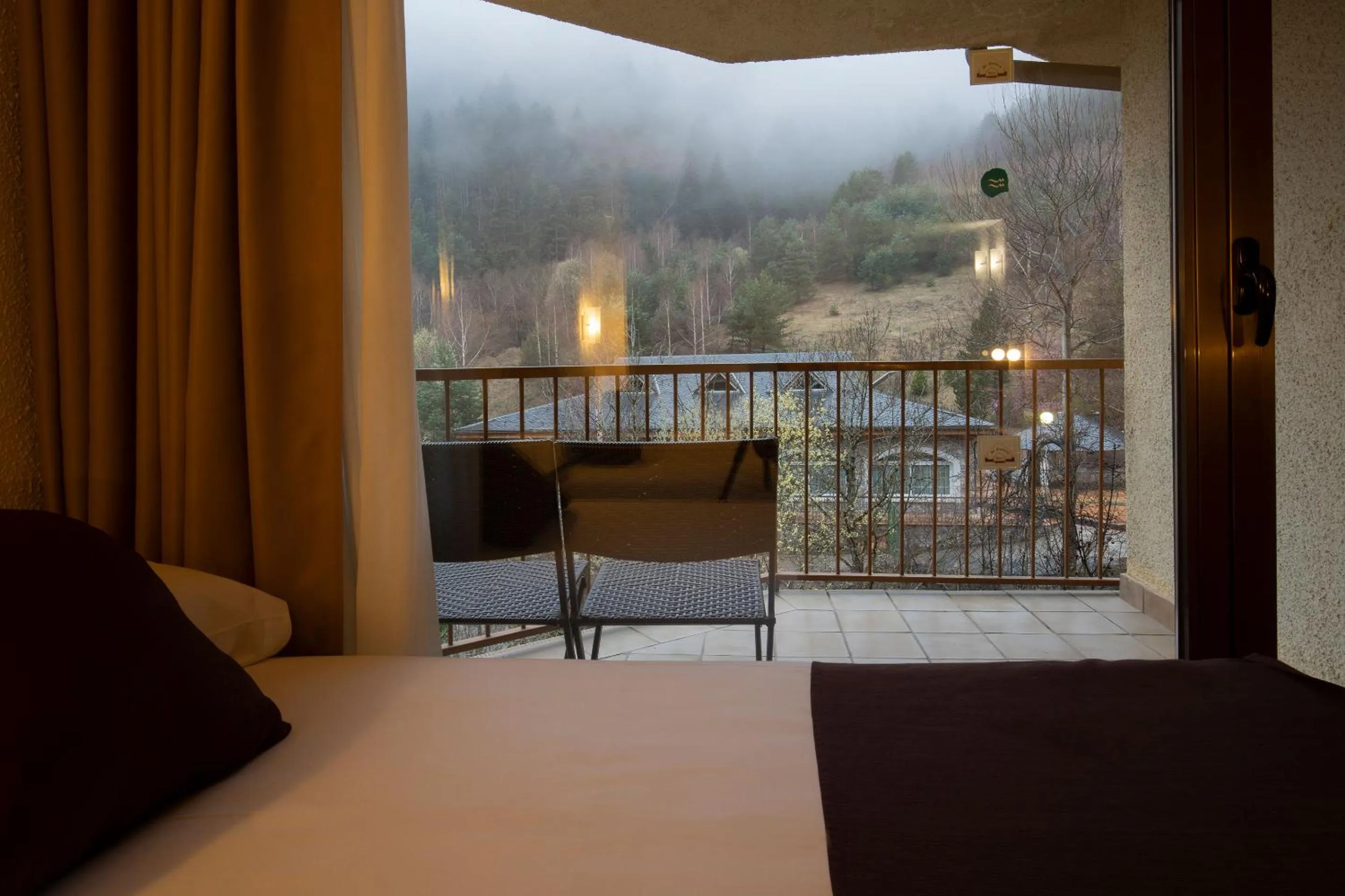 Bed in Hotel Sant Gothard by Nexta