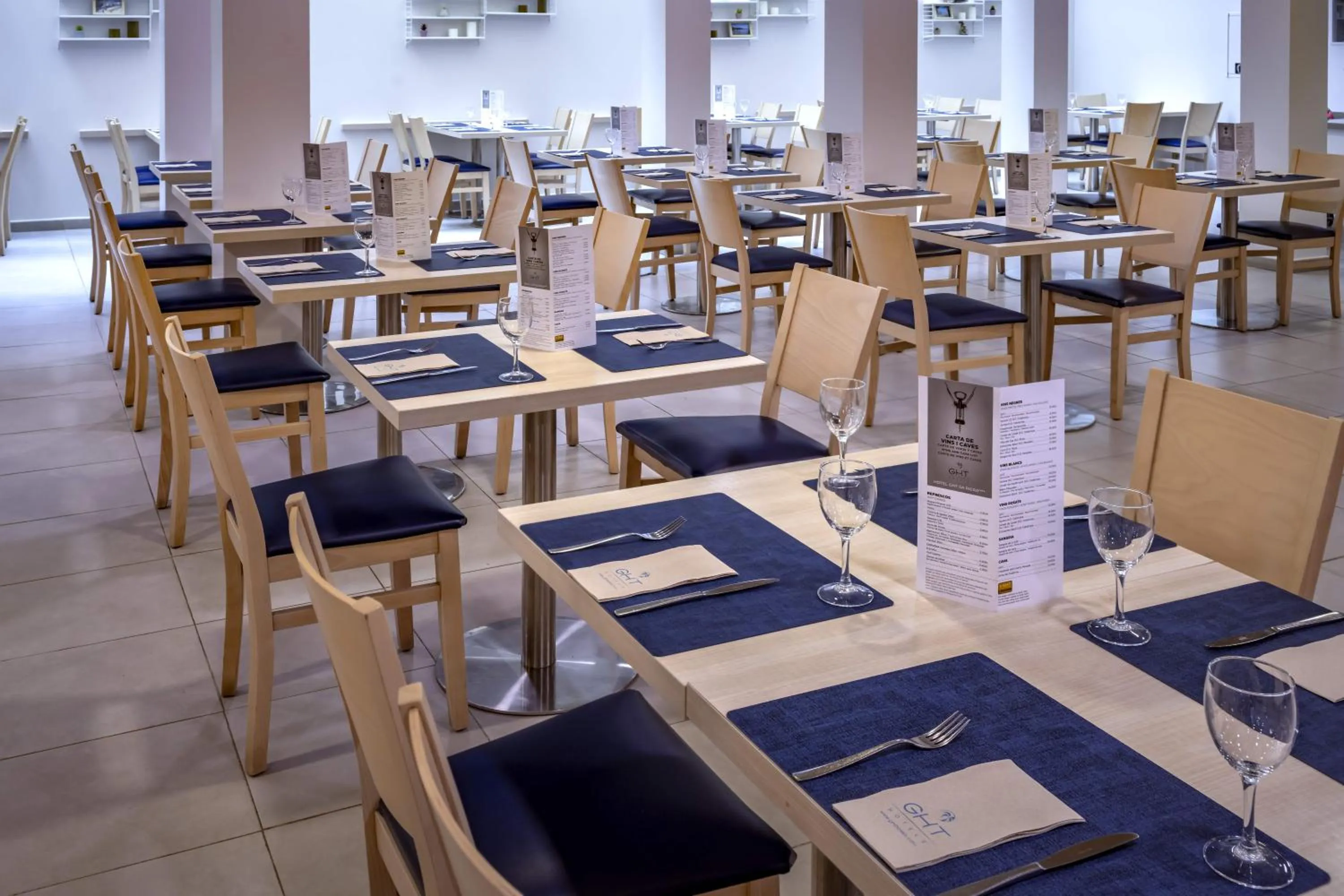 Restaurant/places to eat in GHT Sa Riera