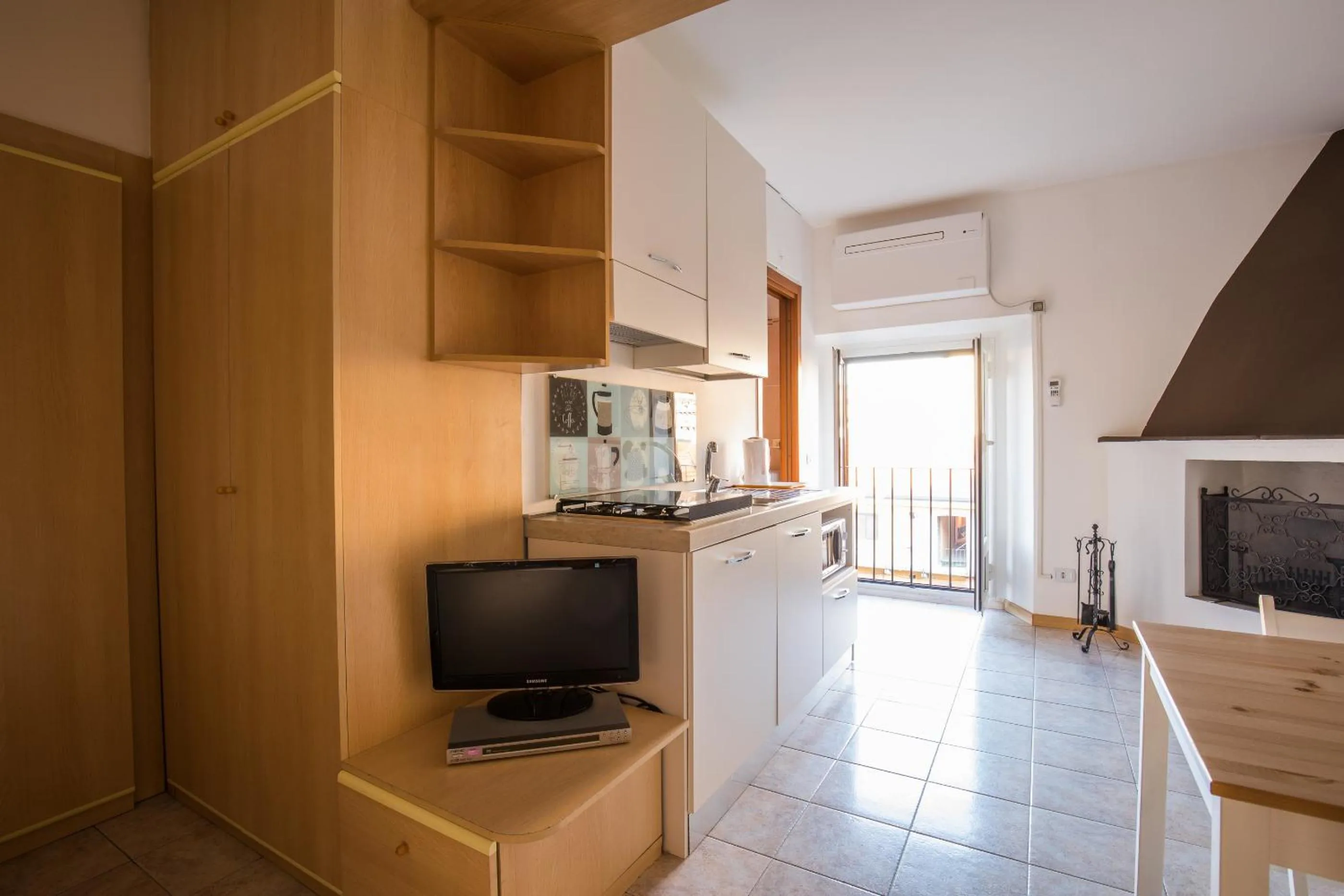 TV and multimedia in Bligny 39 A