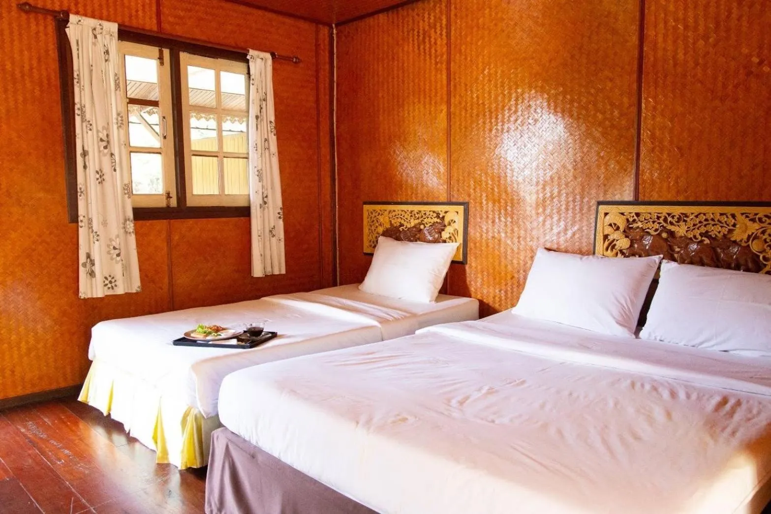 Bed in Baanpufa Resort