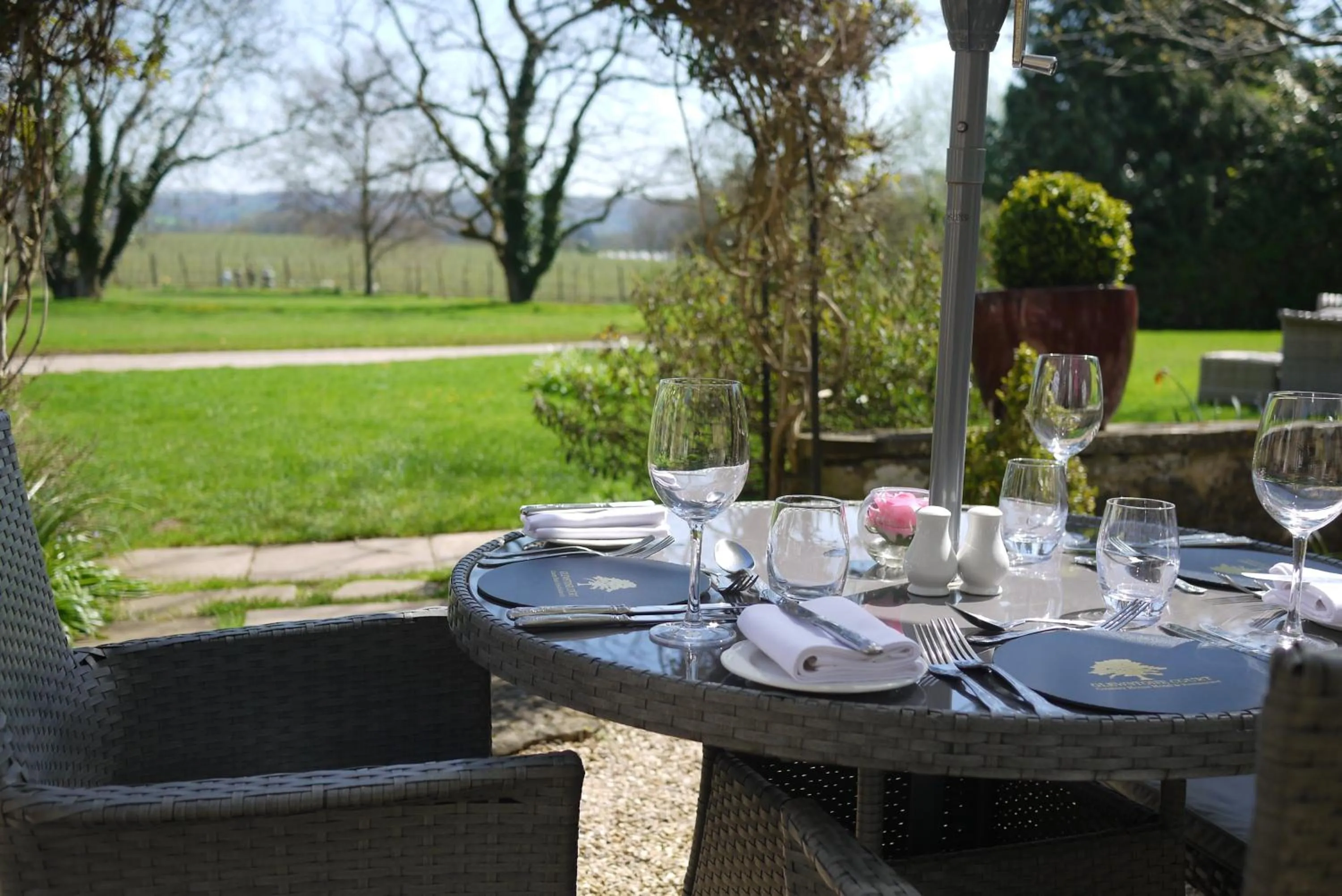 Restaurant/places to eat in Glewstone Court Country House Hotel