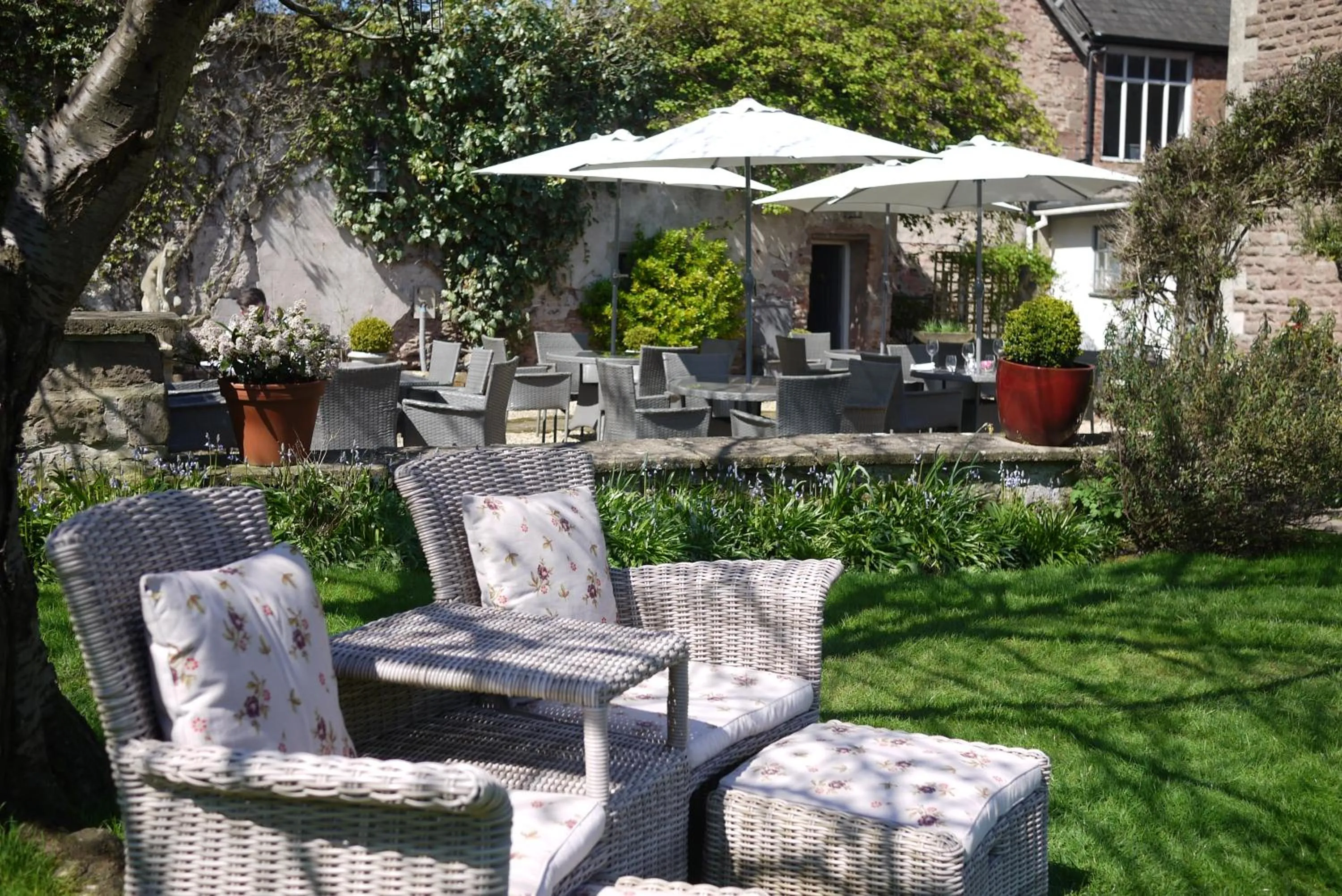 Garden in Glewstone Court Country House Hotel