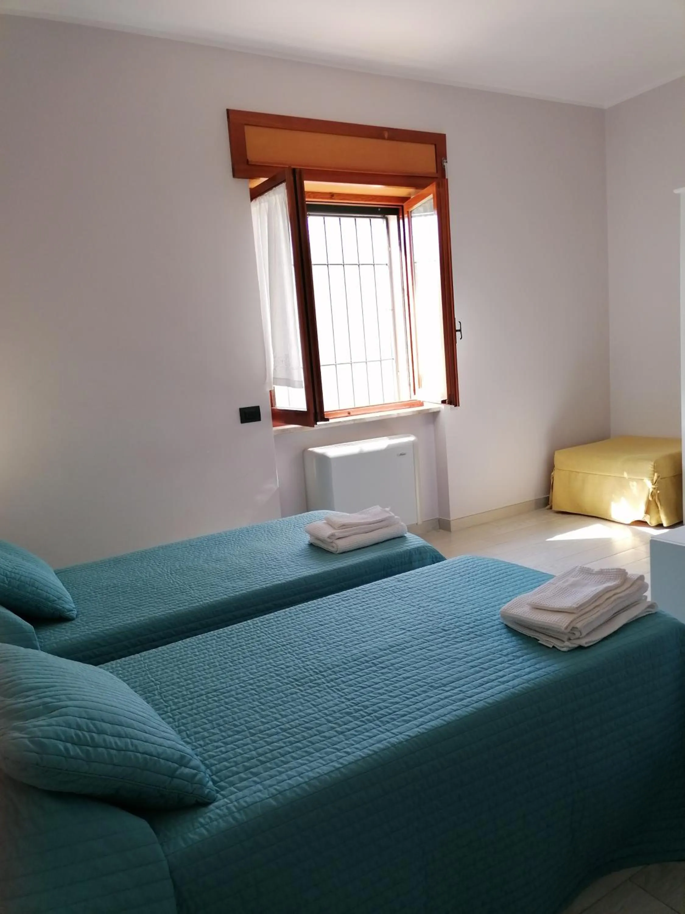 Photo of the whole room, Bed in Residenza Guglielmi