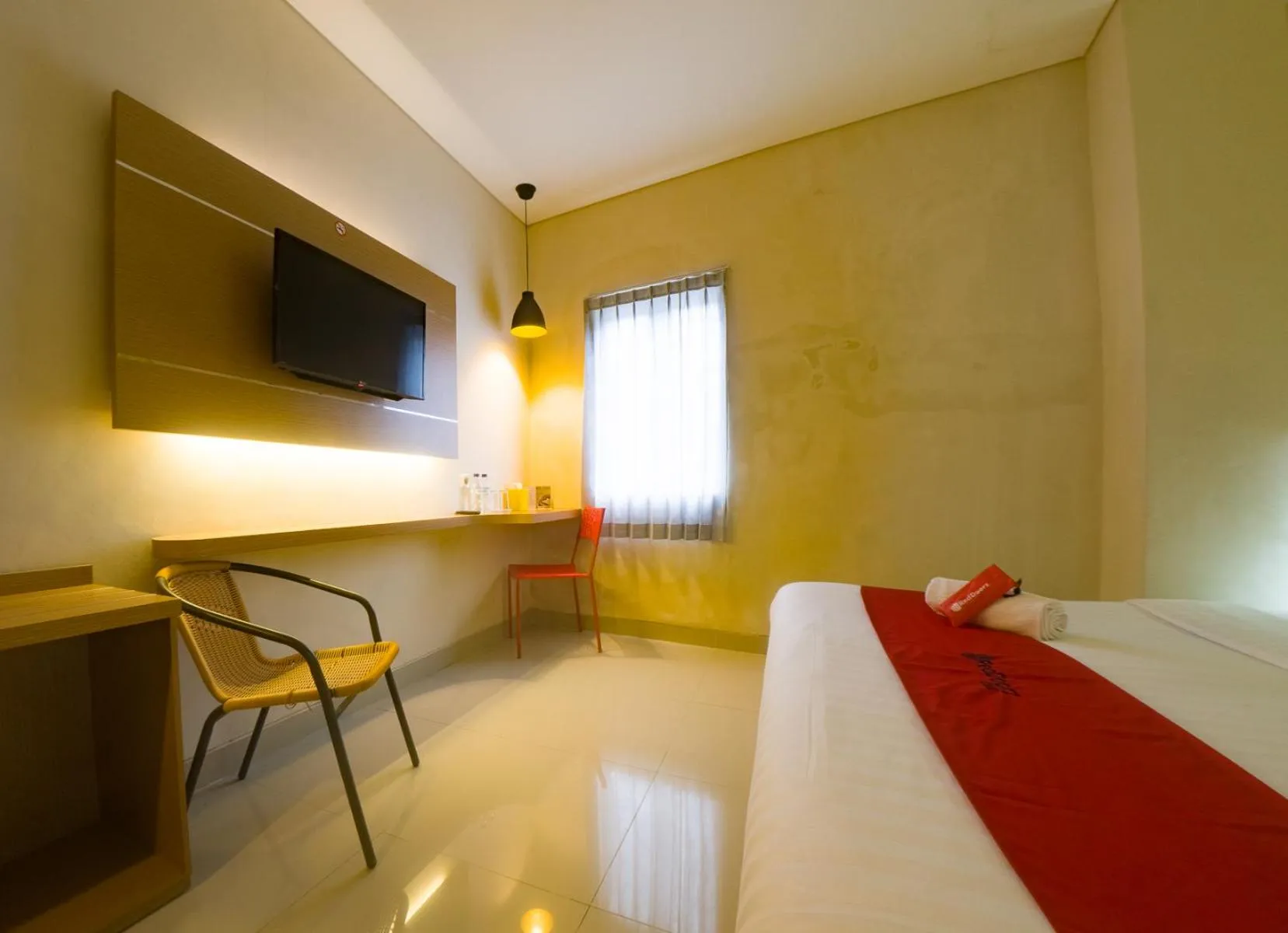 Bed in Budget Hotel Ambon