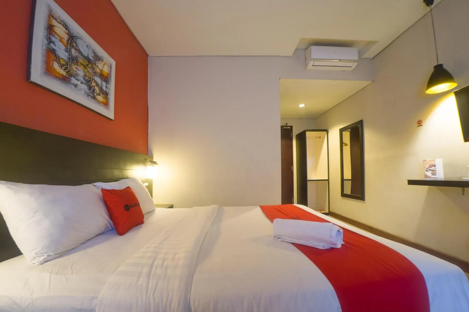 Bed in Budget Hotel Ambon