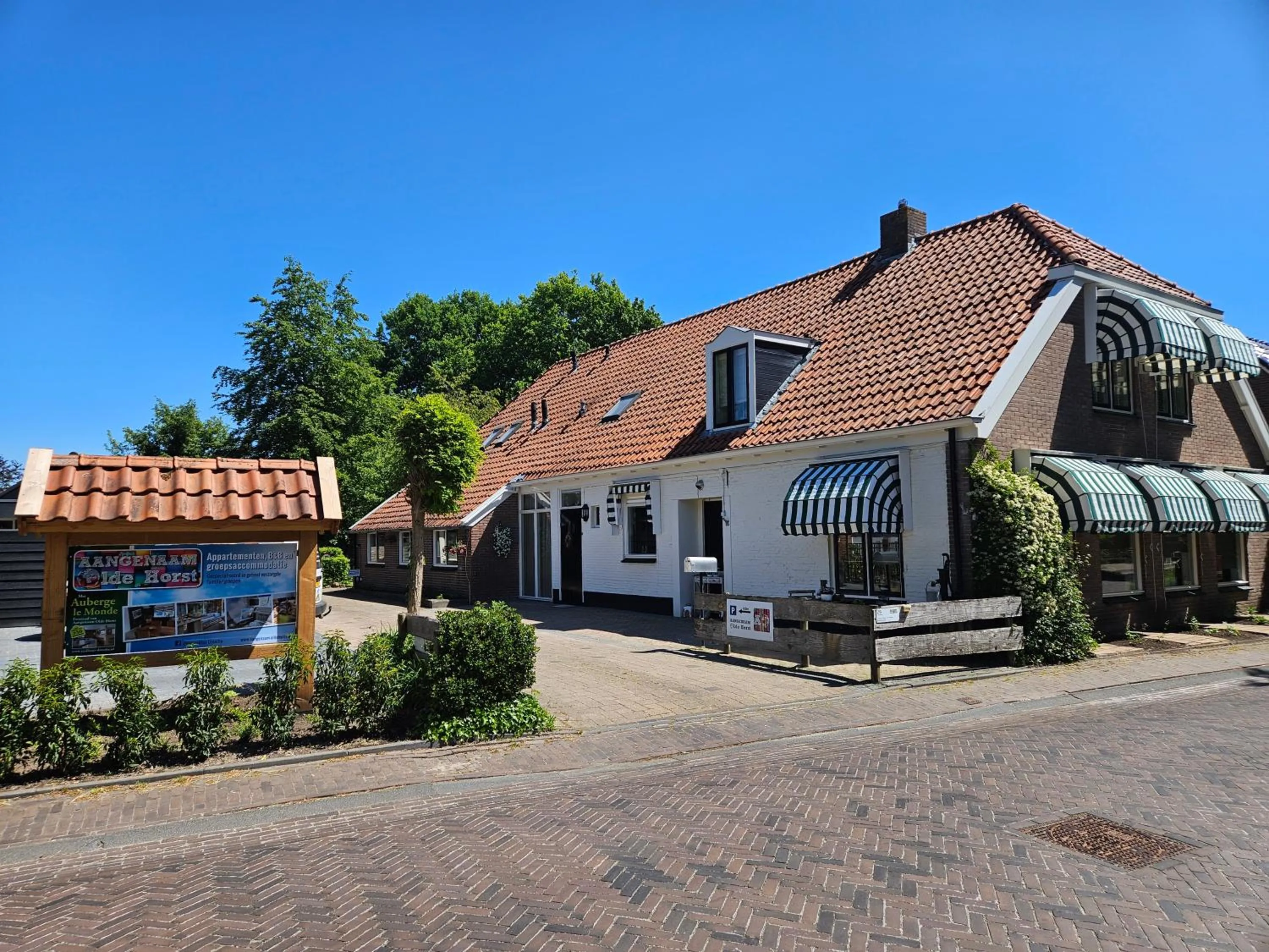Property building in B&B Aangenaam - Olde Horst Diever