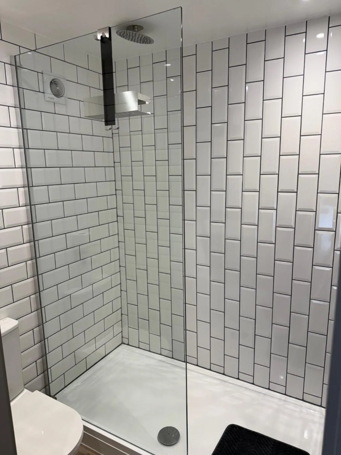 Bathroom in The White Horse