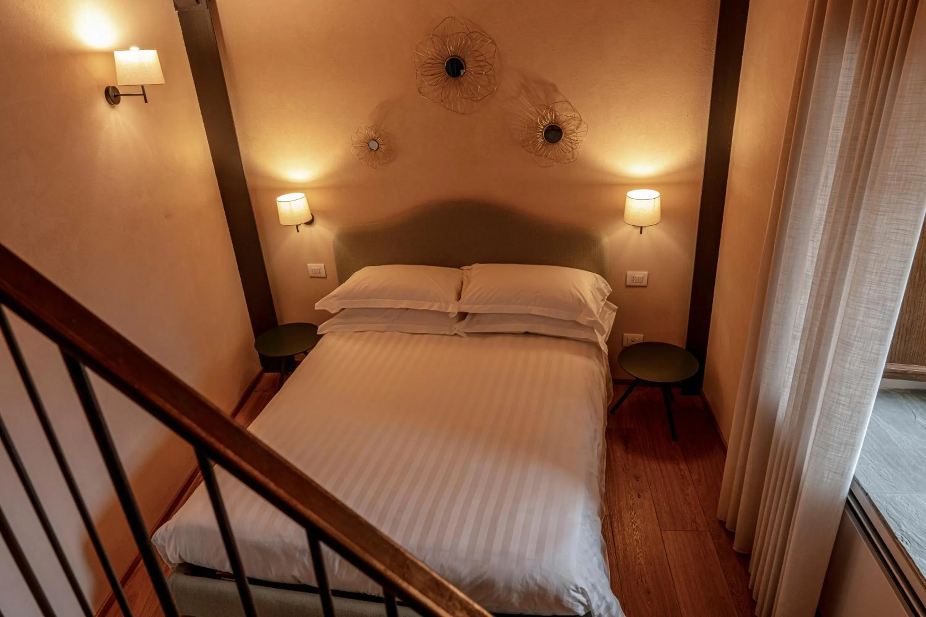 Bed in Borgotufi Albergo Diffuso