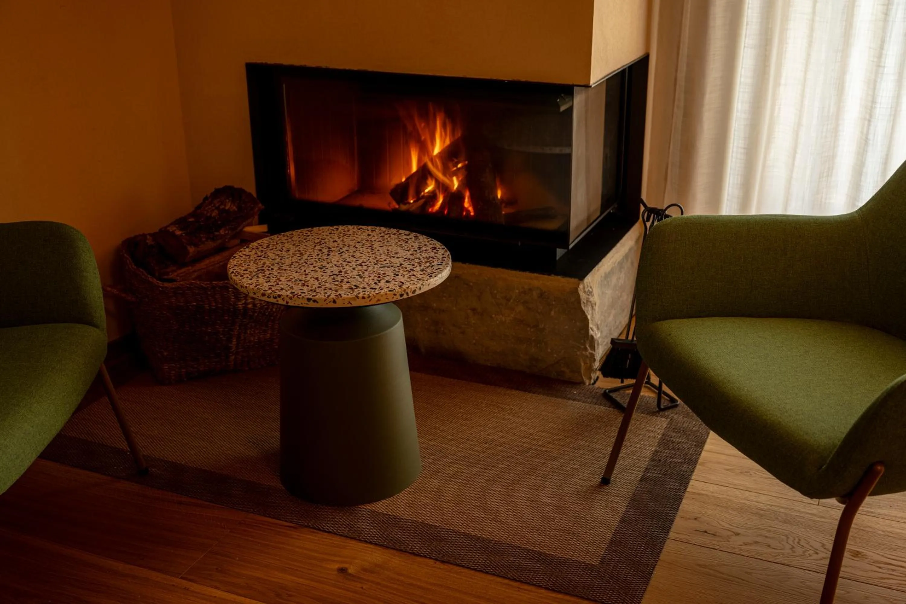 fireplace in Borgotufi Albergo Diffuso