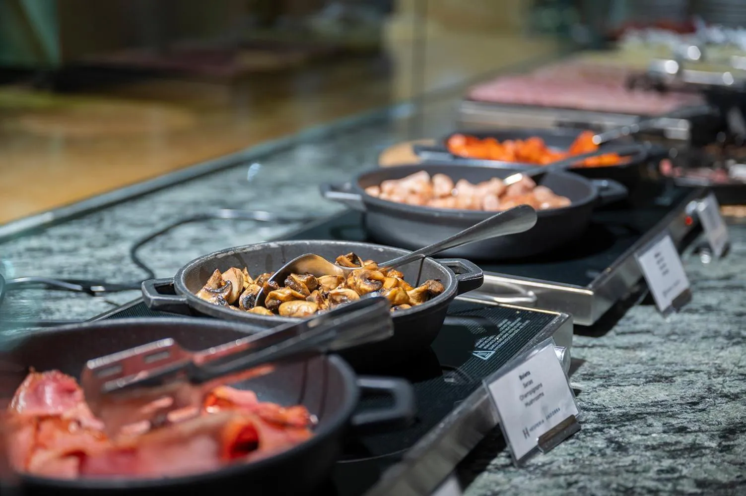 Buffet breakfast in Hesperia Andorra