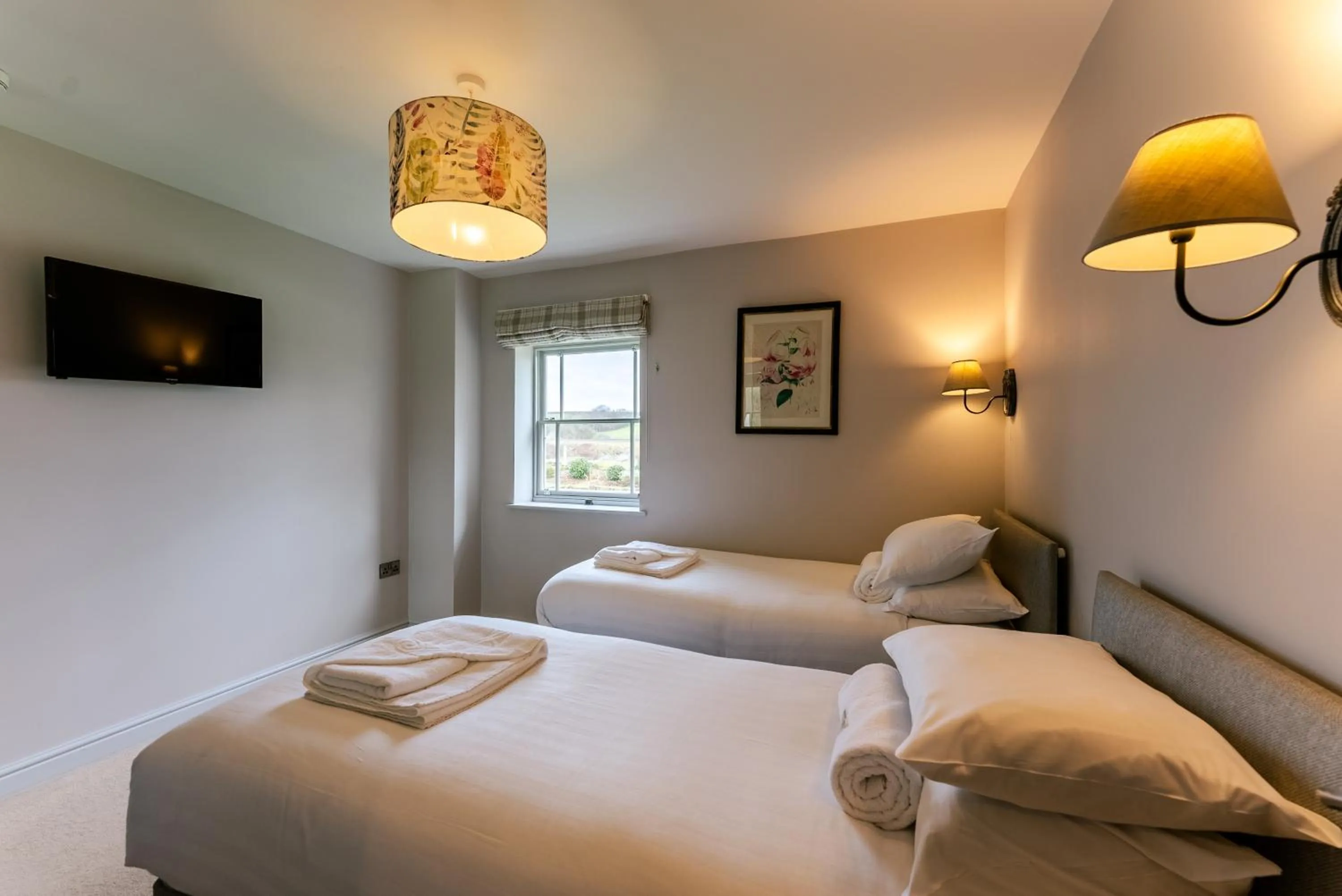 Bed in Oakerthorpe Holiday Village