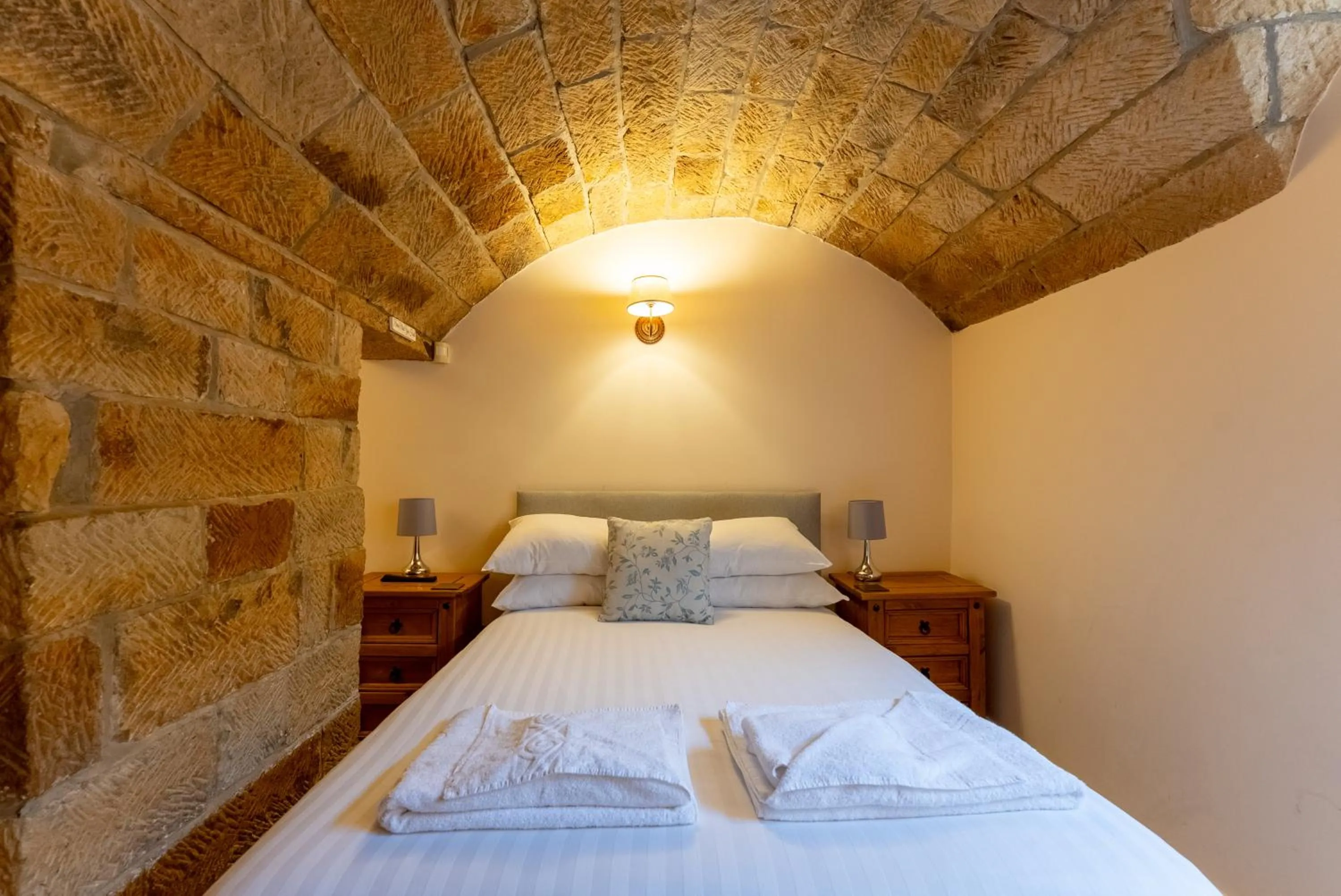 Bed in Oakerthorpe Holiday Village