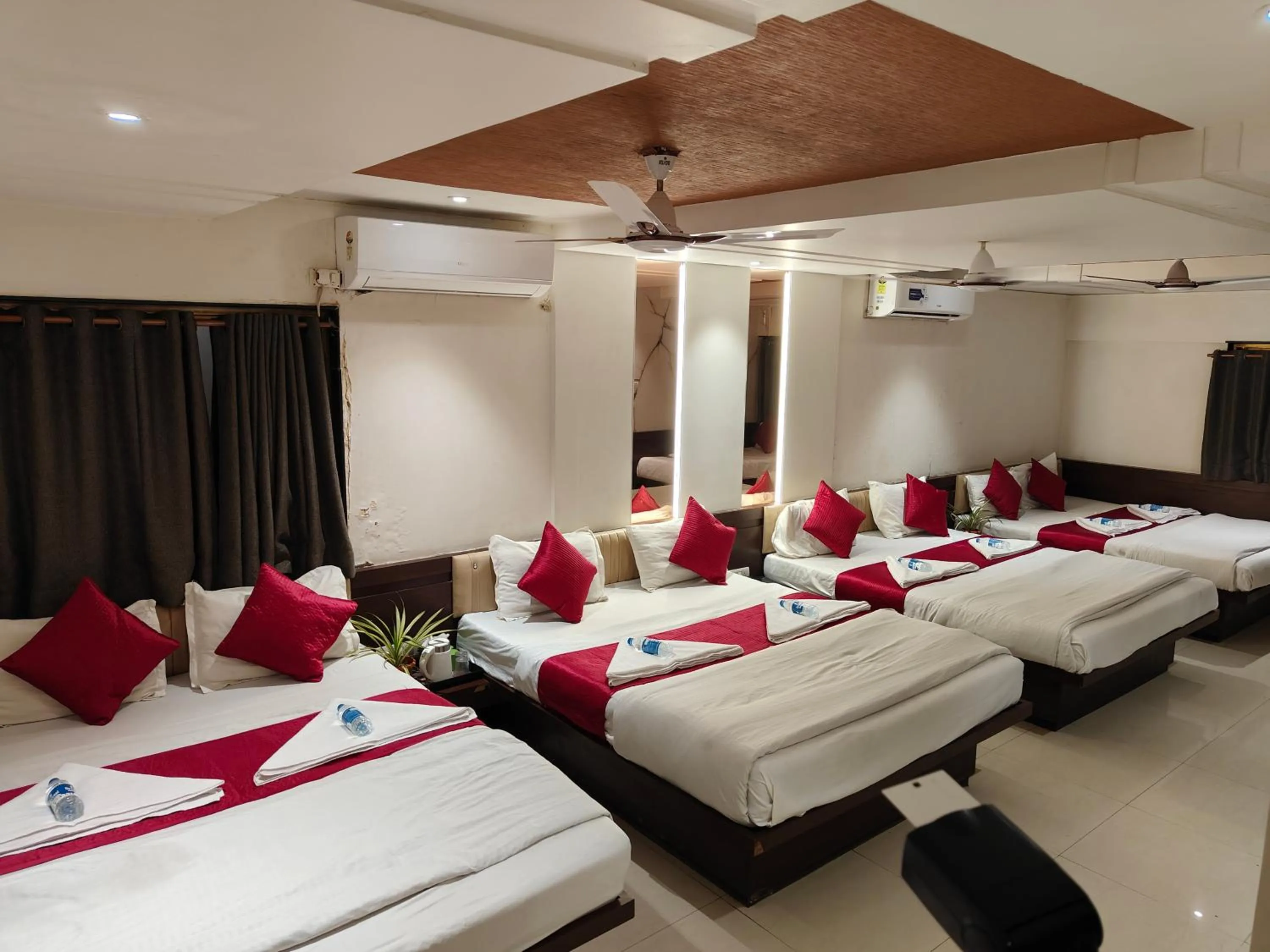 Bedroom, Bed in Hotel Anand Palace