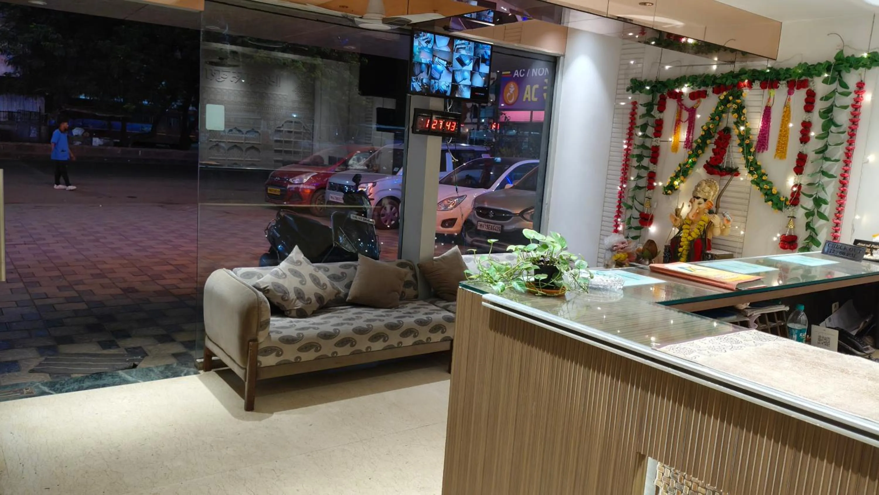 Property building in Hotel Anand Palace