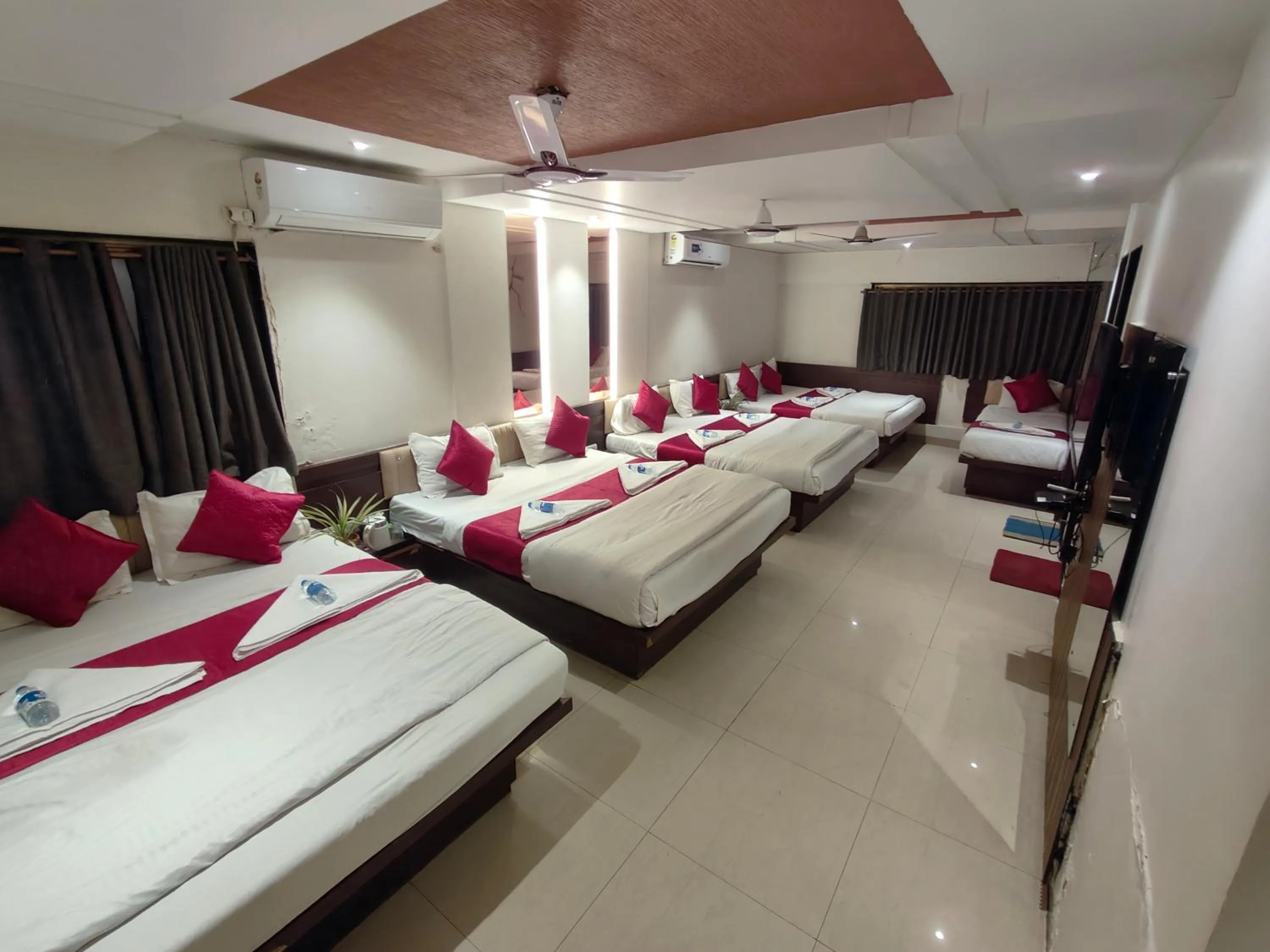 Bedroom, Bed in Hotel Anand Palace