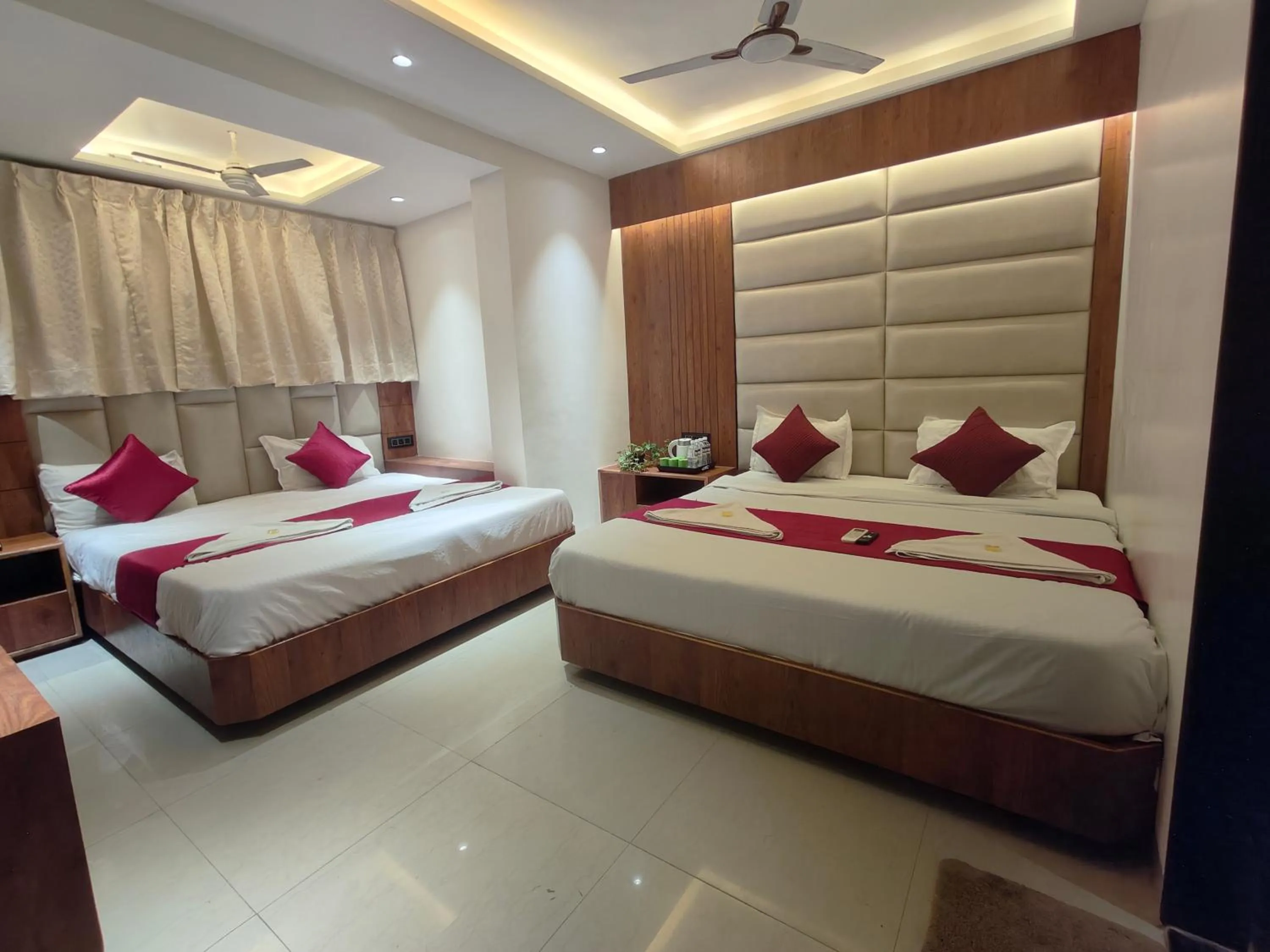 Bed in Hotel Anand Palace