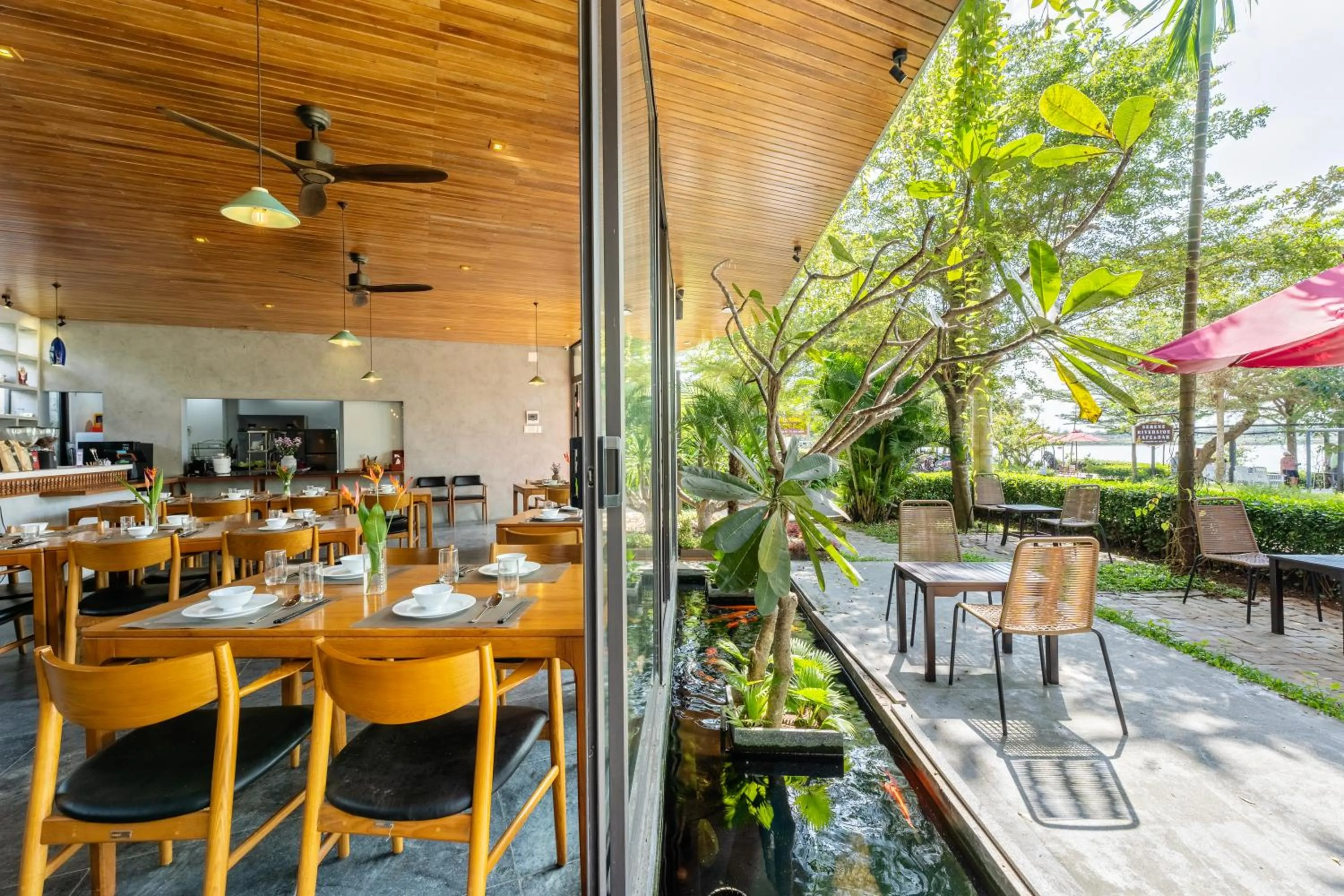 Patio in Gia Huy Riverside Hotel Hoi An