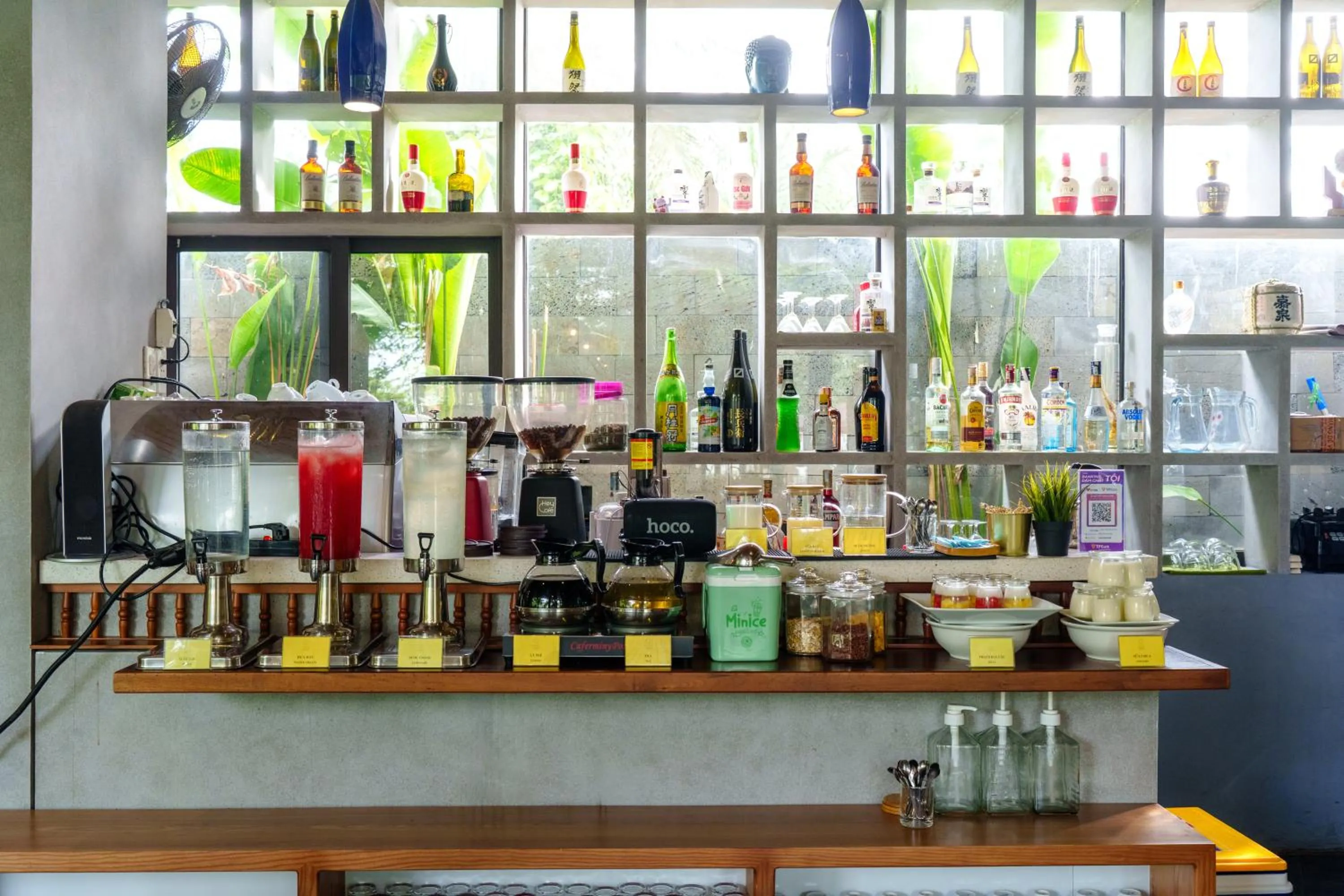 Restaurant/places to eat in Serene Riverside Hotel Hoi An