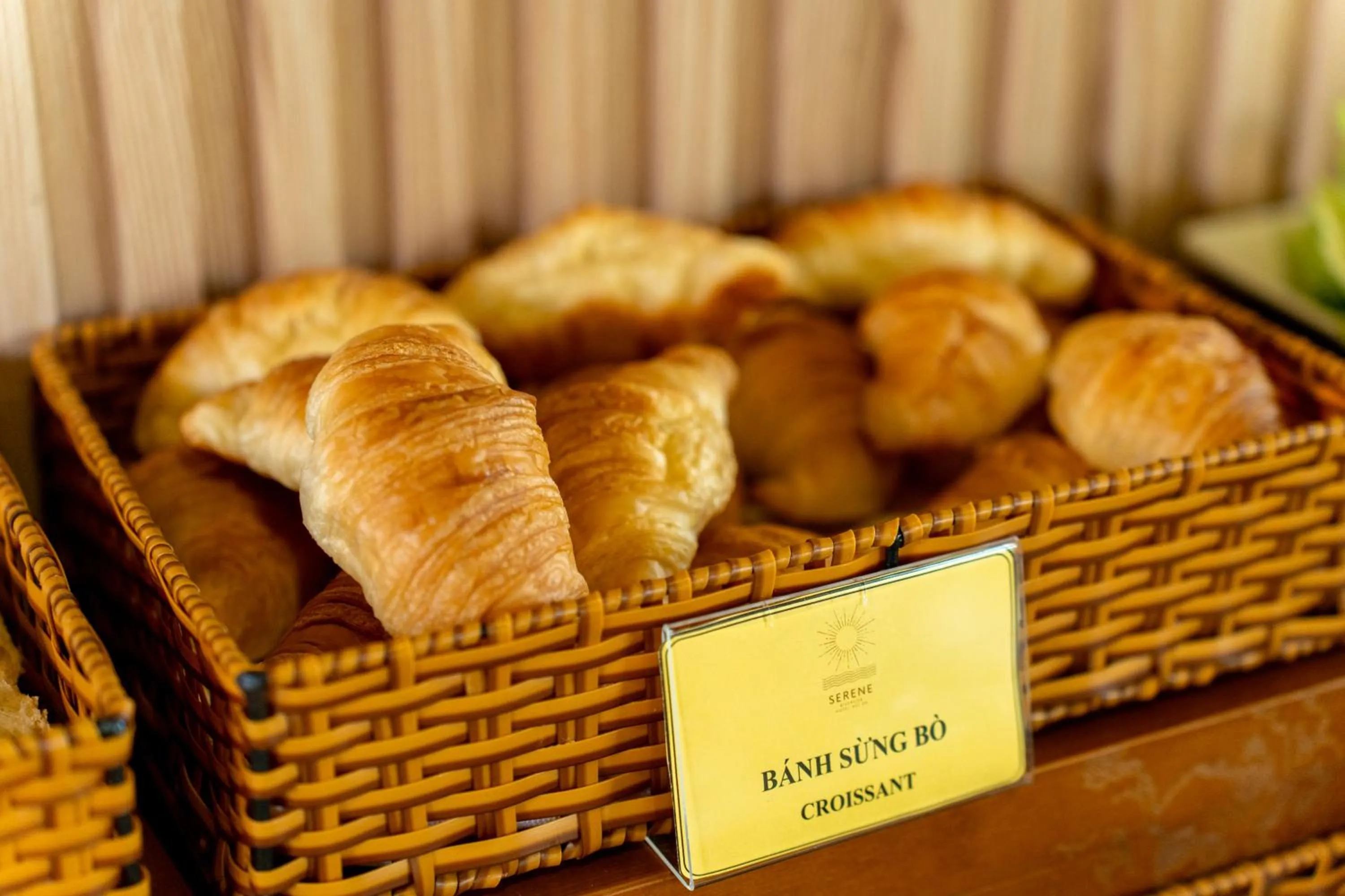 Restaurant/places to eat in Serene Riverside Hotel Hoi An