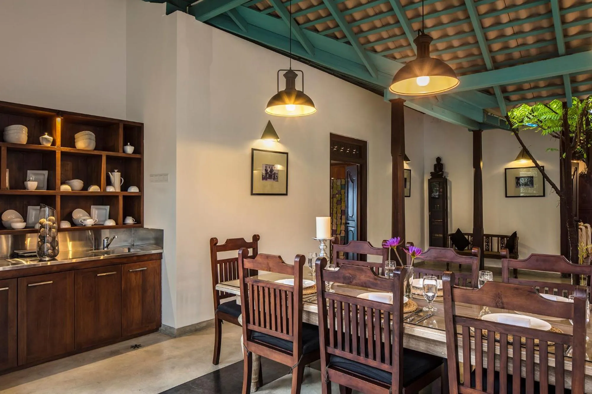 Restaurant/places to eat in Green Casa