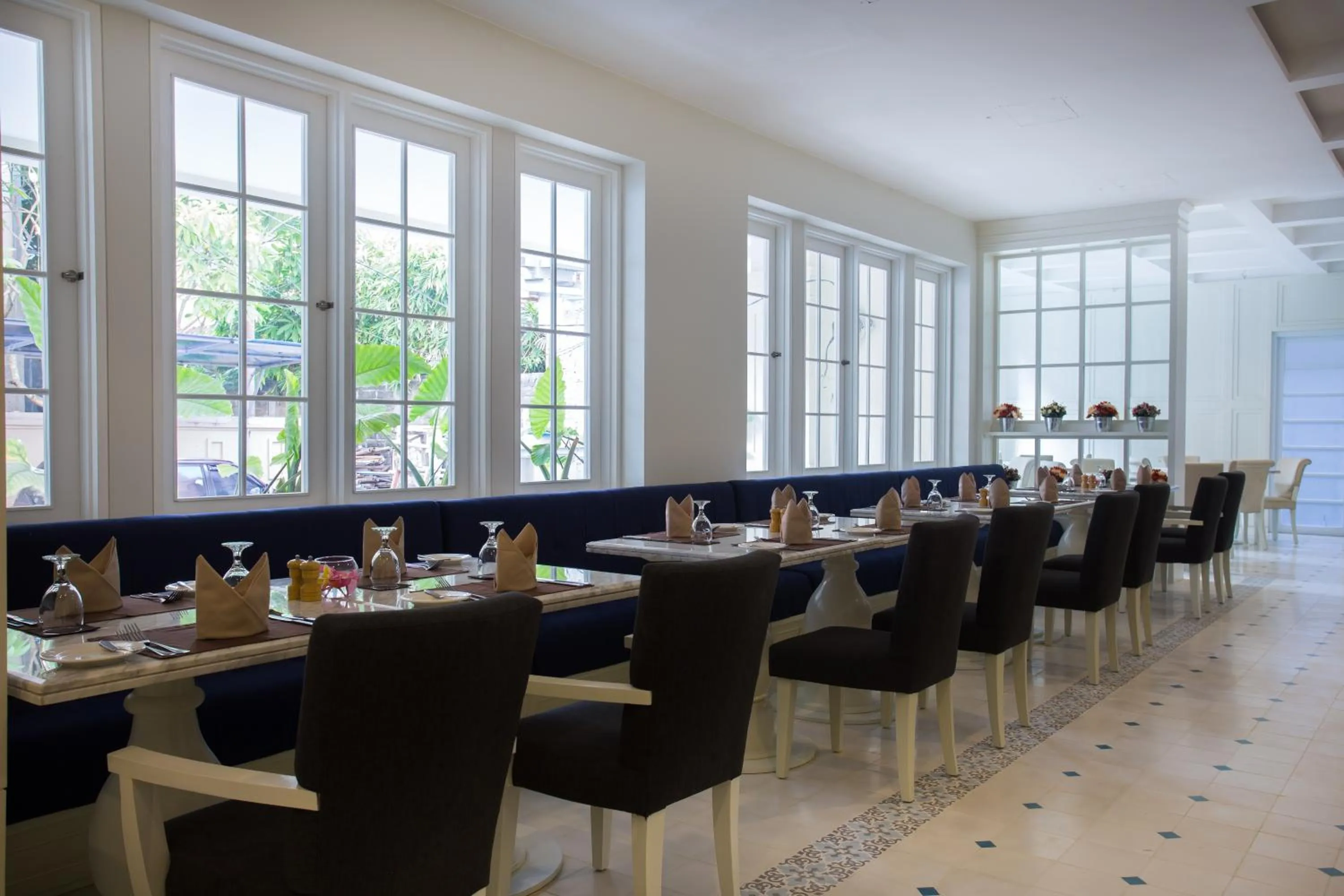 Restaurant/places to eat in Amalfi Hotel Seminyak