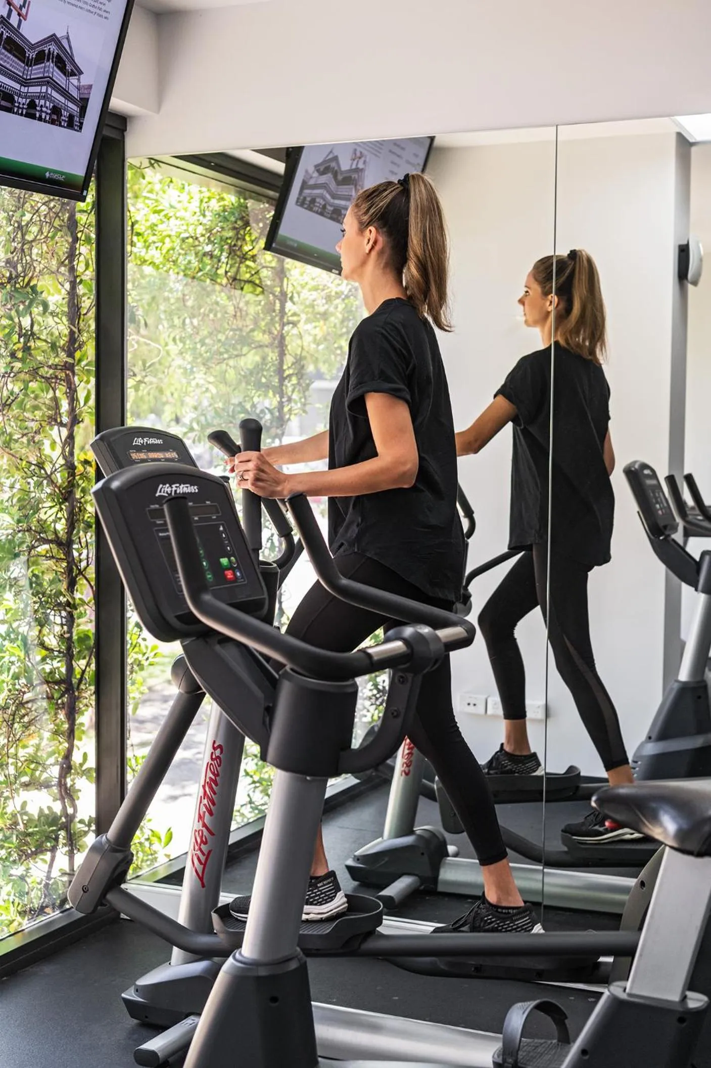Fitness centre/facilities in Holiday Inn West Perth by IHG