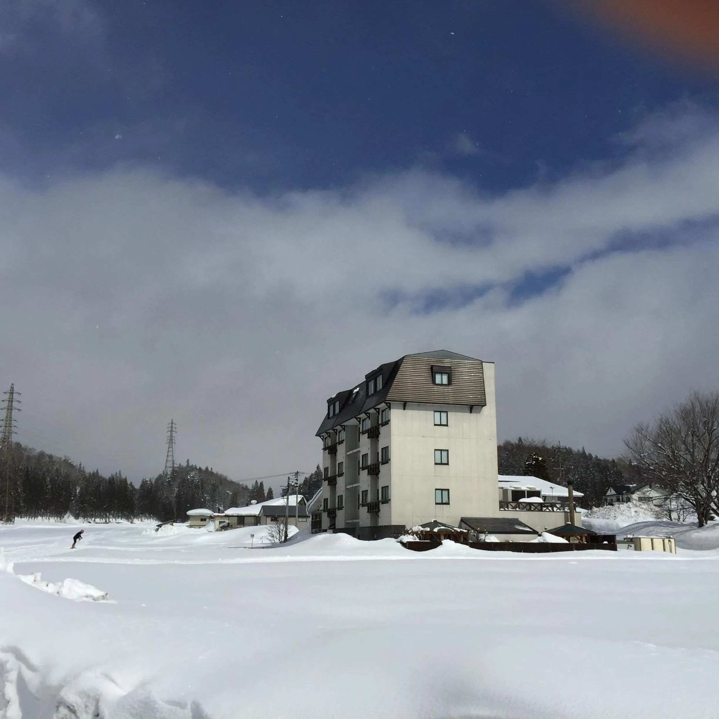 Facade/entrance in Schole Hakuba