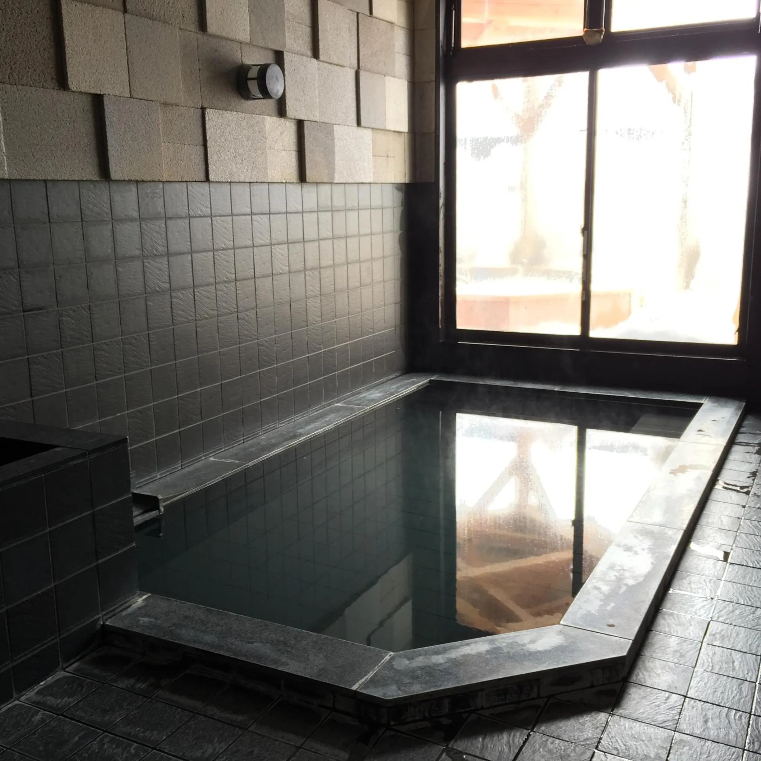 Public Bath in Schole Hakuba