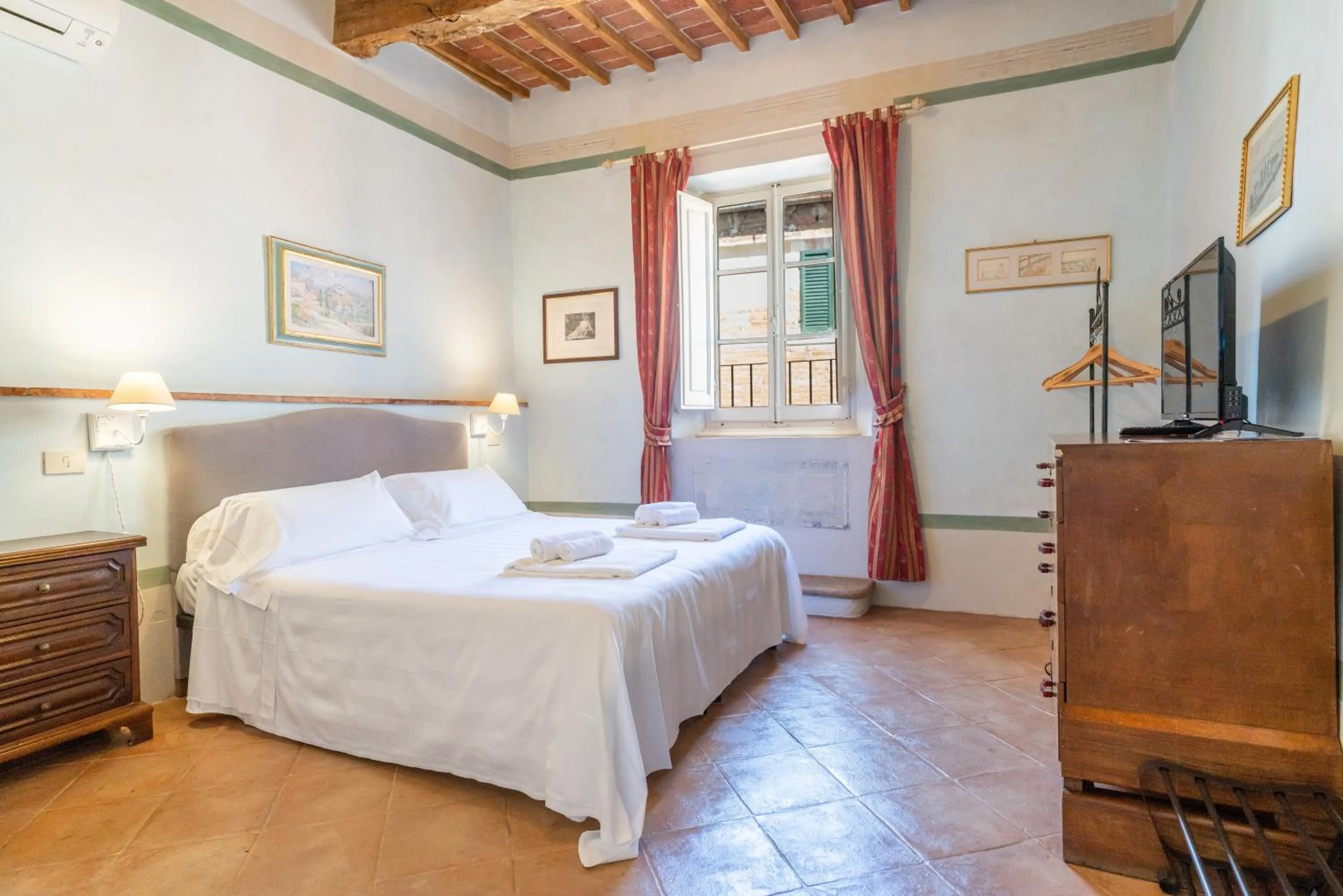 Bedroom, Bed in Palazzo Mosela Alla Porta