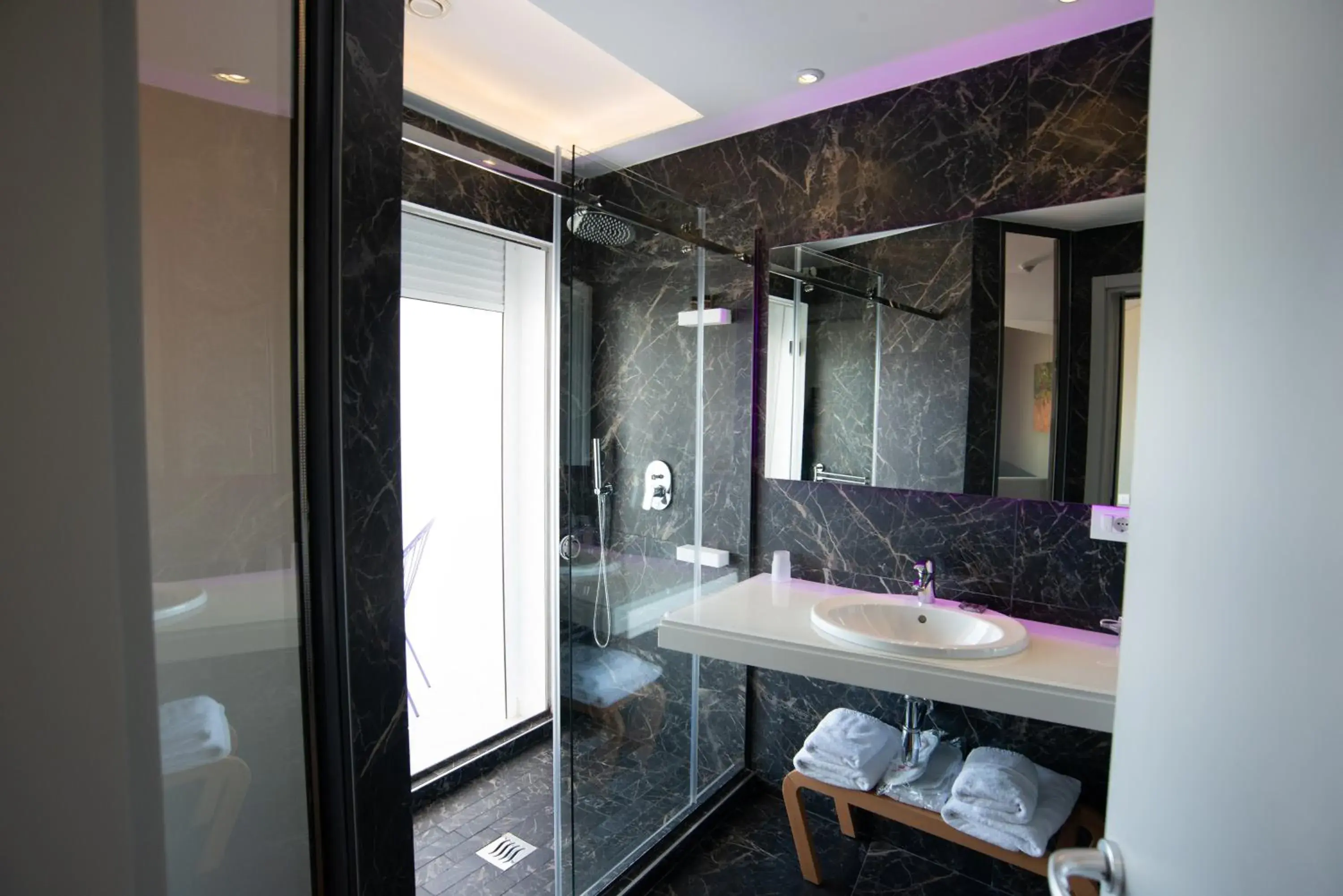 Bougainville Bay Hotel Bougainville Bay Hotel