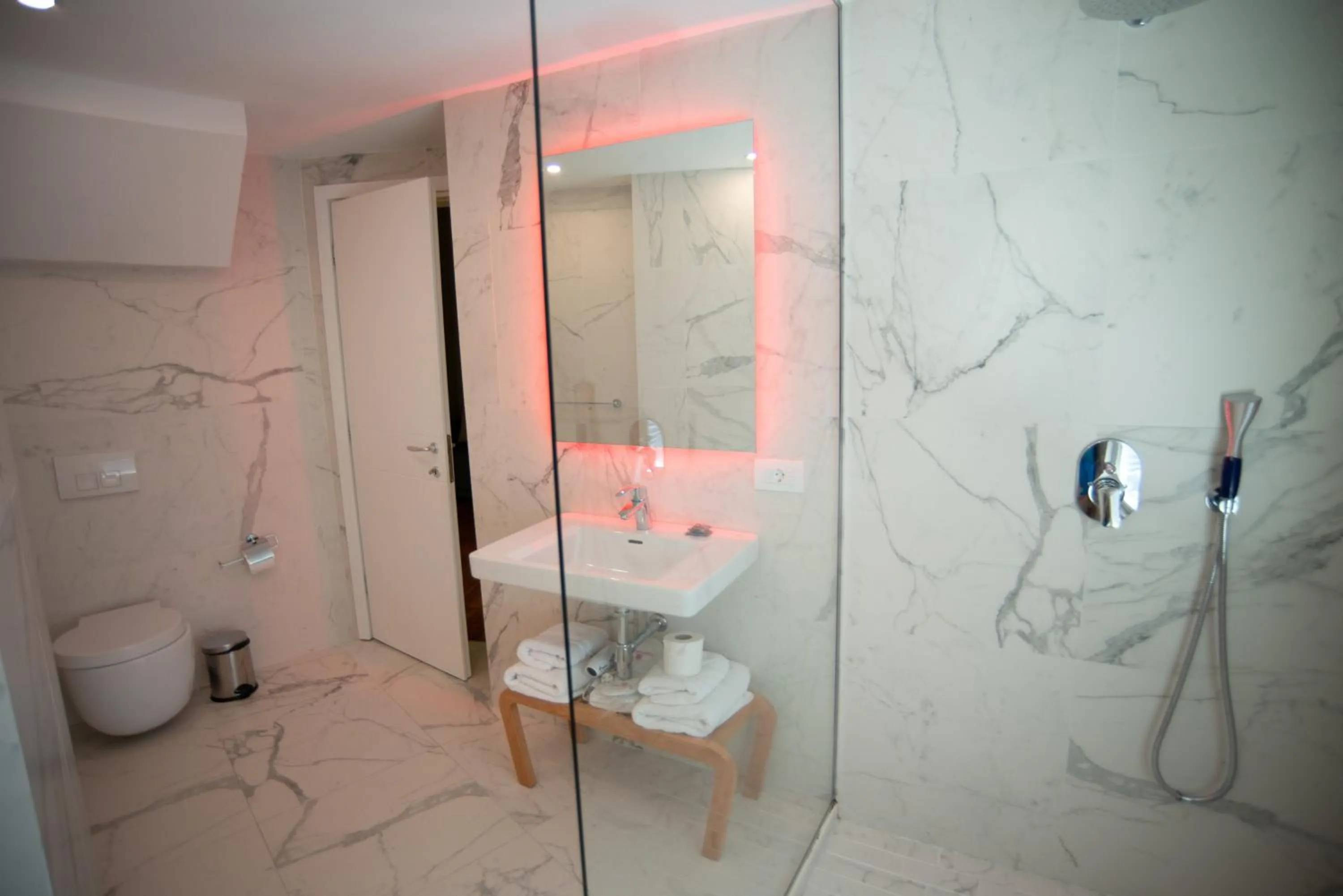 Bathroom in Bougainville Bay Hotel