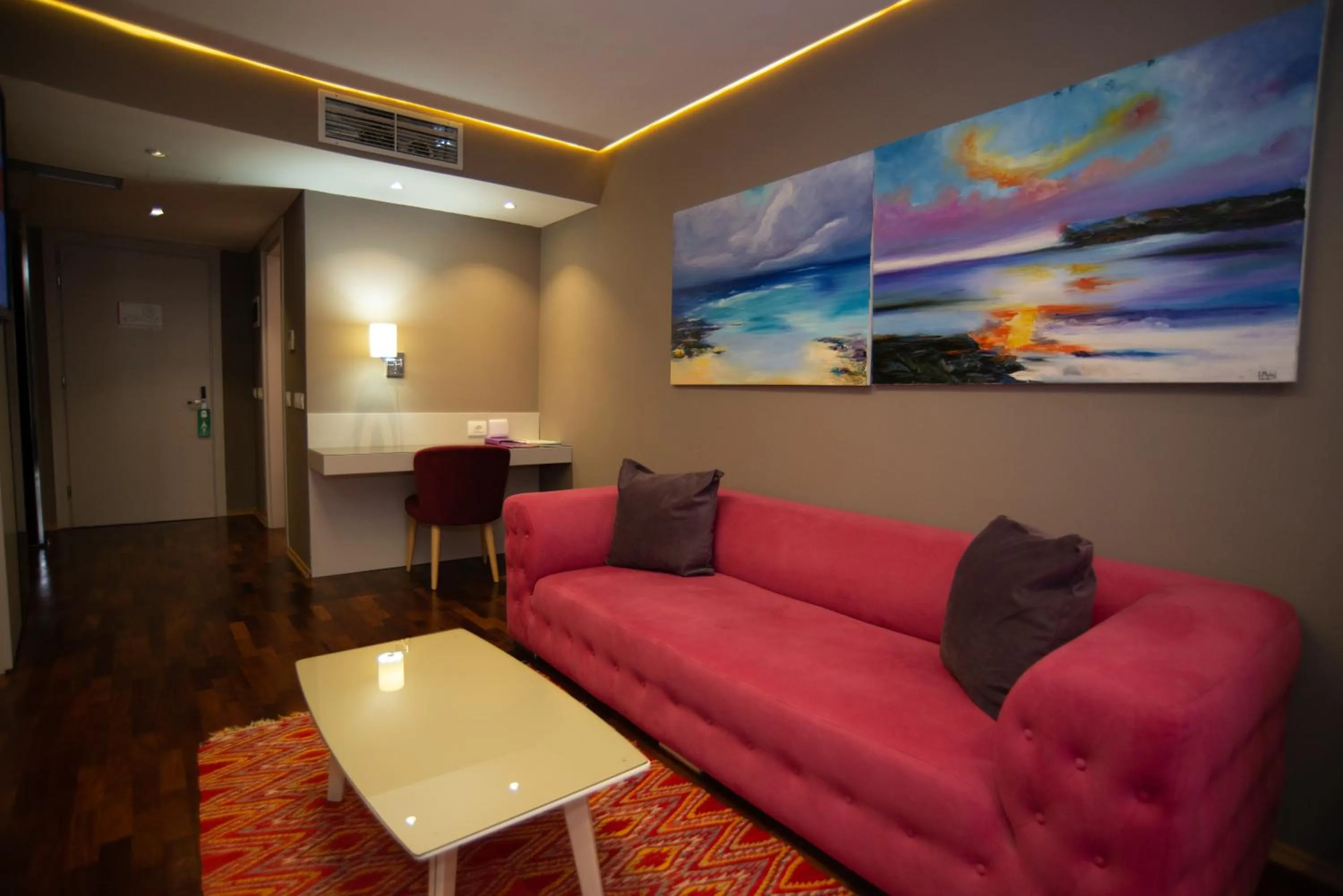 TV and multimedia in Bougainville Bay Hotel