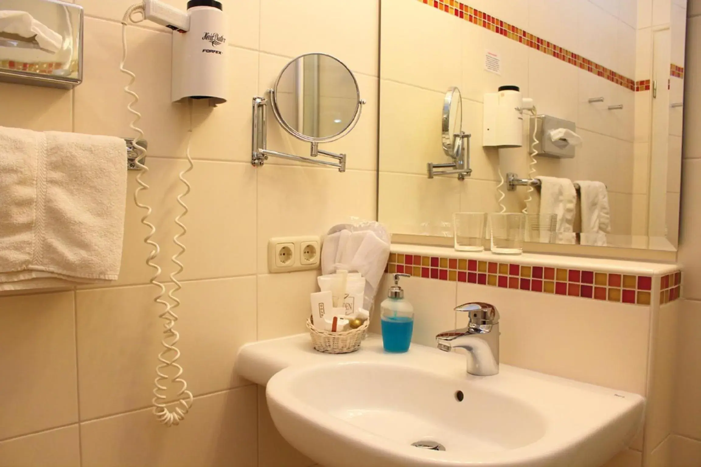 Double Room - single occupancy in Hotel Garni Christl Double Room - single occupancy in Hotel Garni Christl