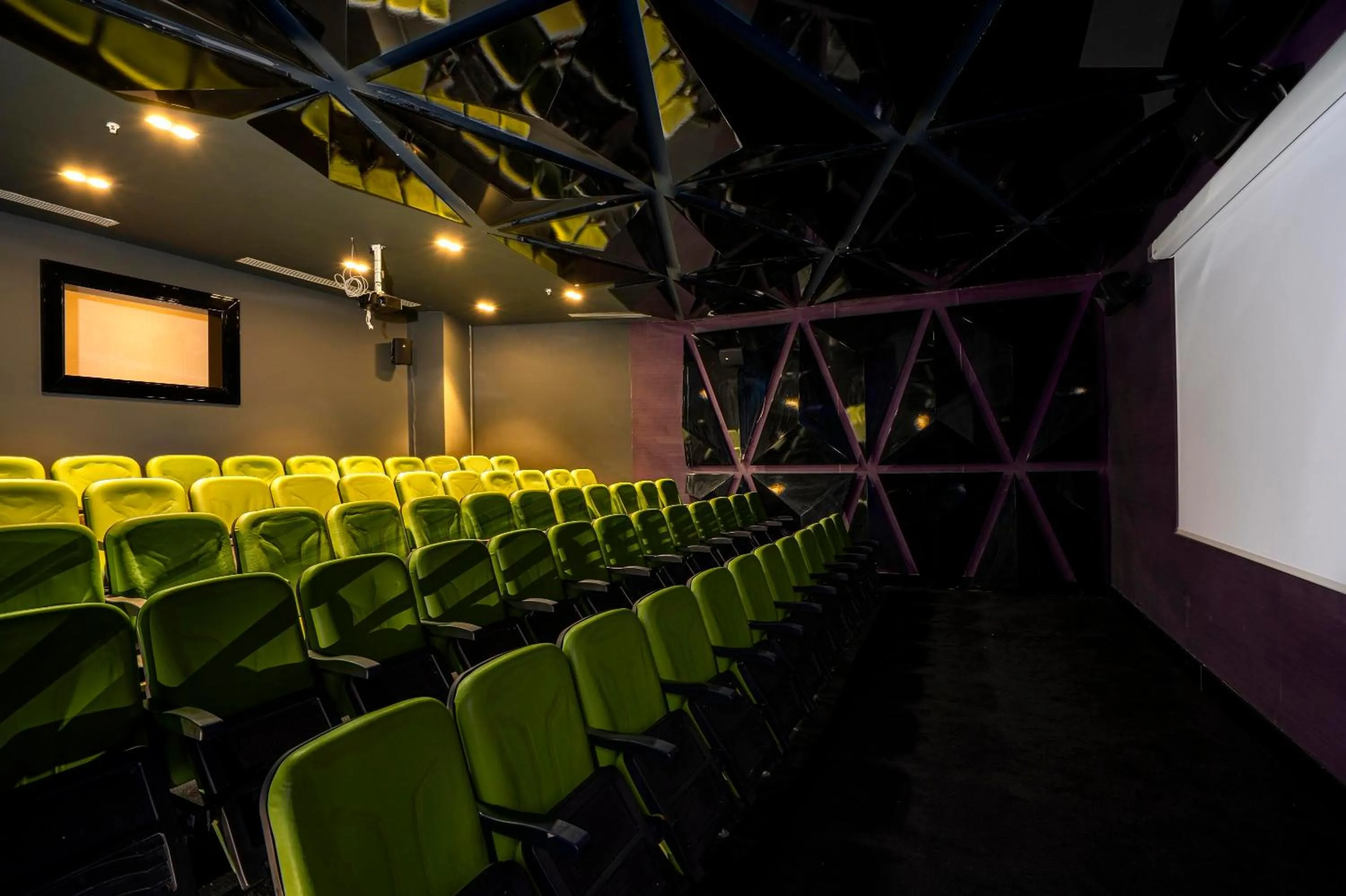 Evening entertainment in Kirman Sidemarin Beach & Spa - All Inclusive