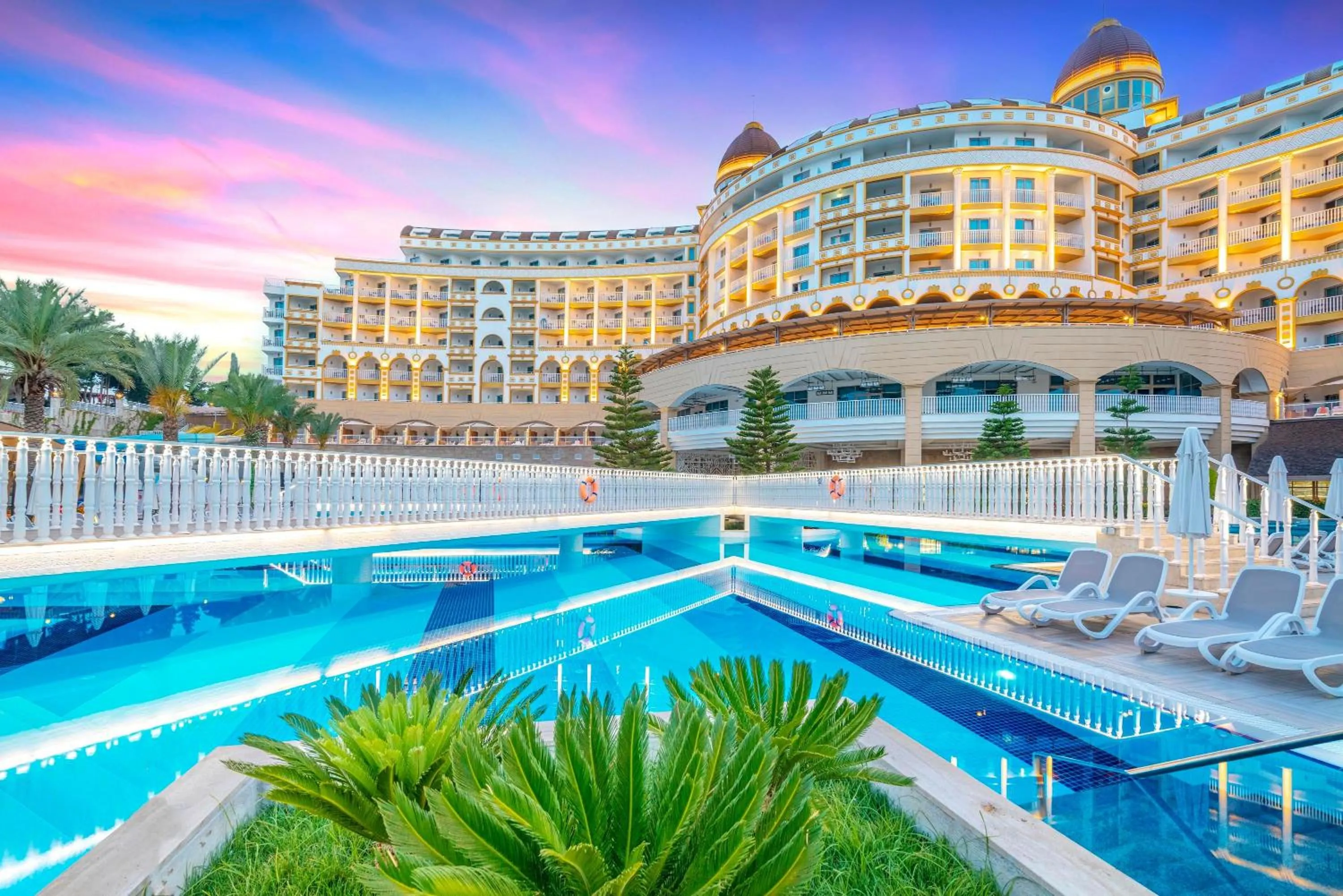 Swimming pool in Sidemarin Kirman Premium - Ultra All Inclusive