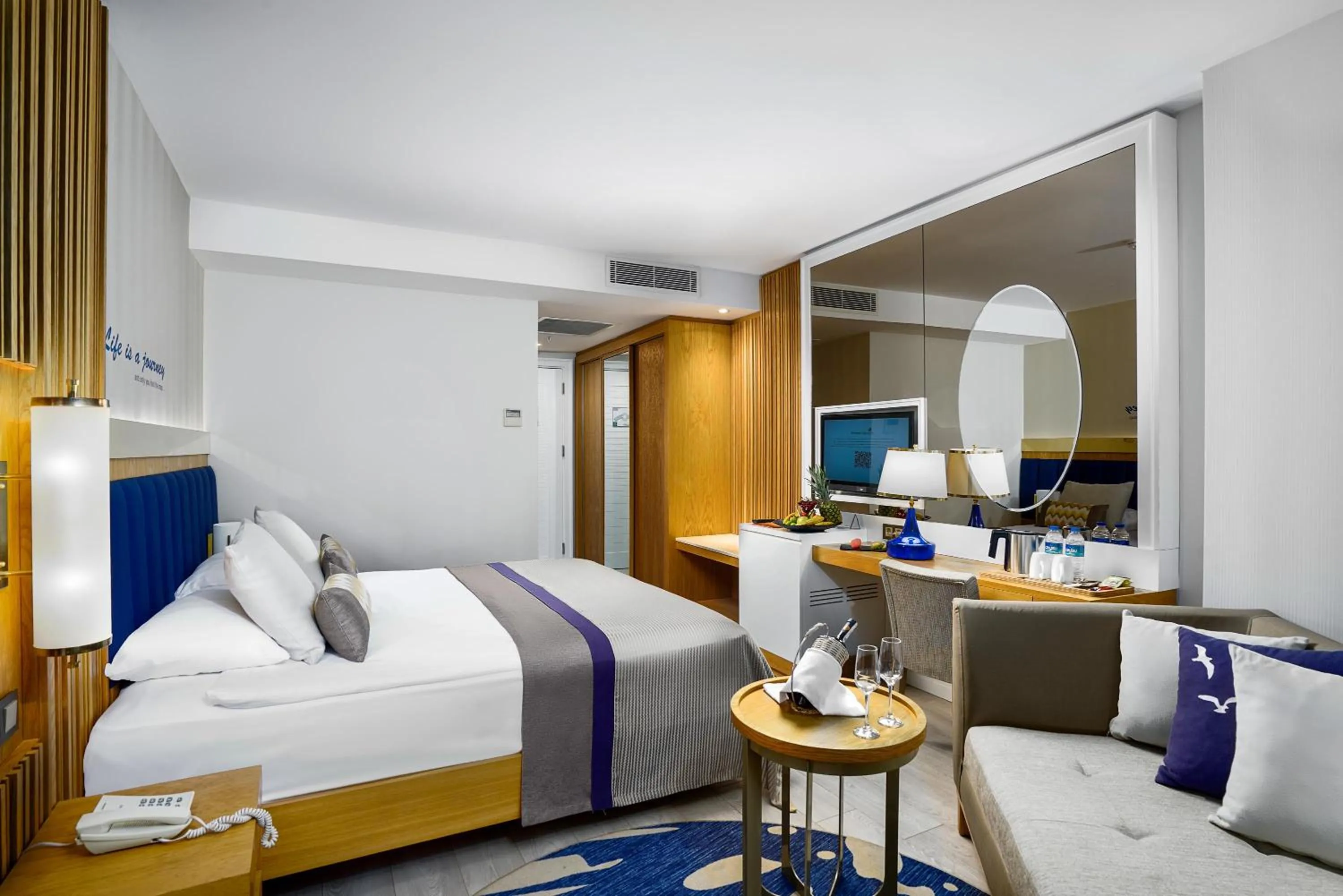 Bed in Kirman Sidemarin Beach & Spa - All Inclusive