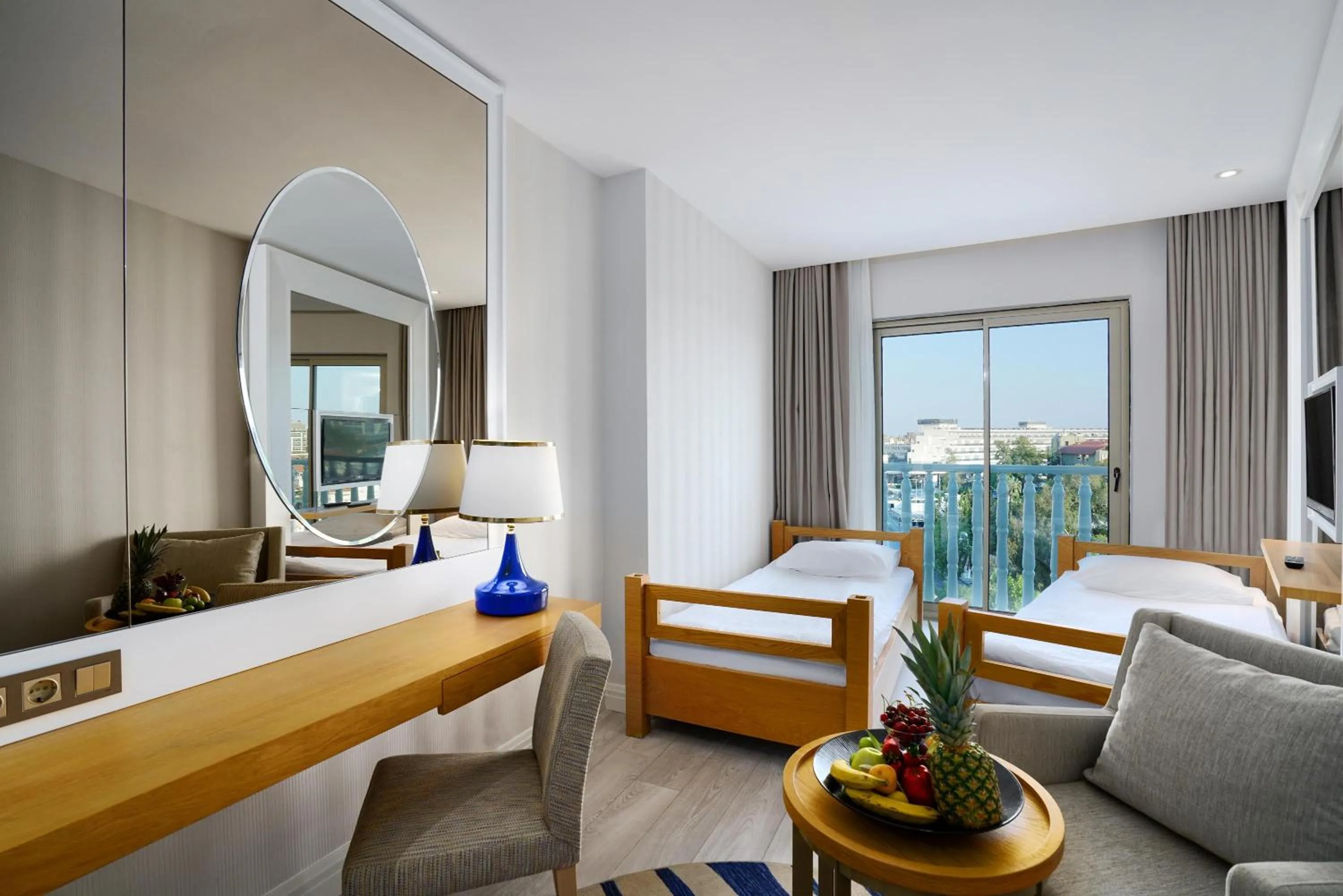 Bed in Kirman Sidemarin Beach & Spa - All Inclusive