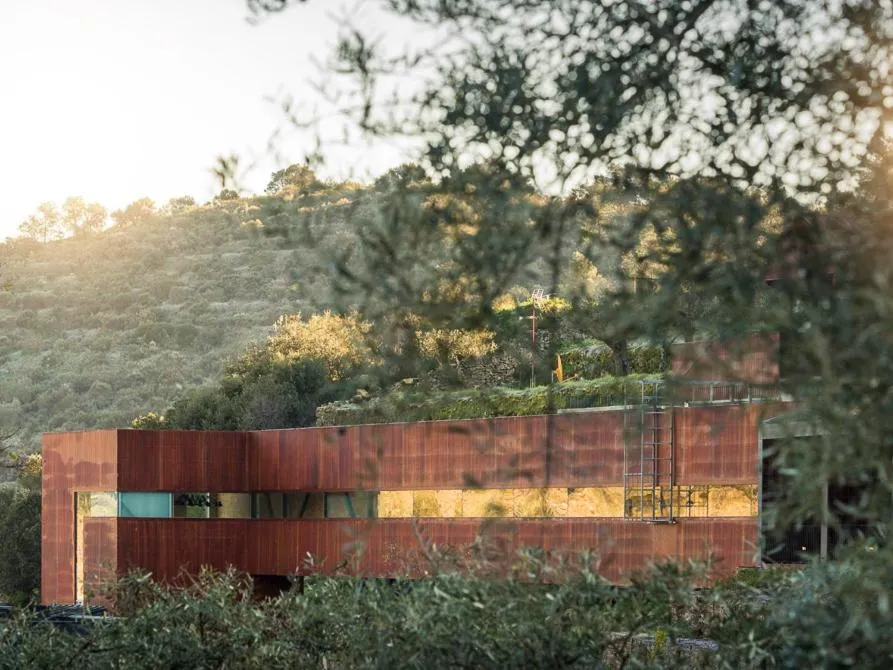 Property building in Longroiva Hotel Rural