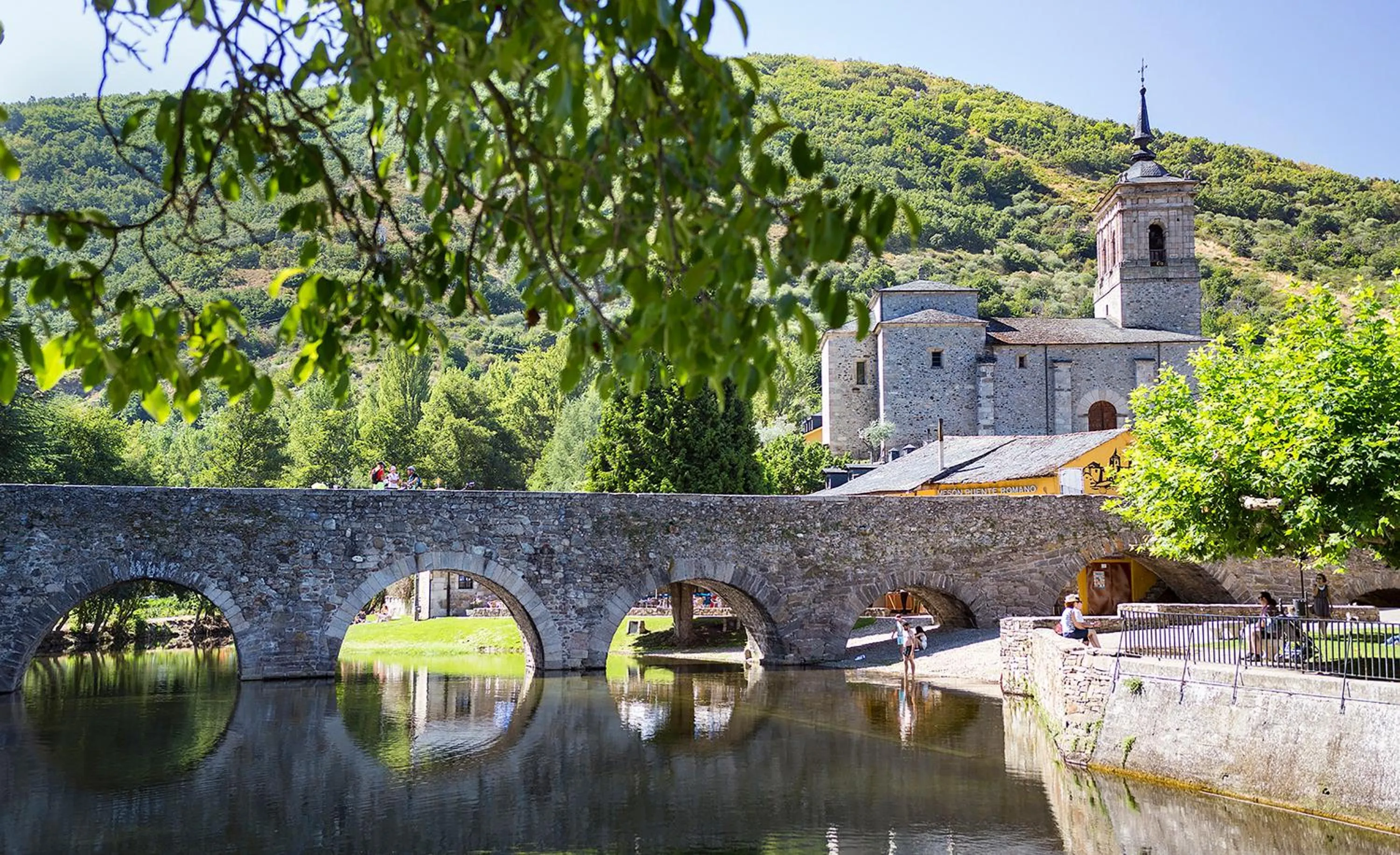 Beach in Hotel Molina Real