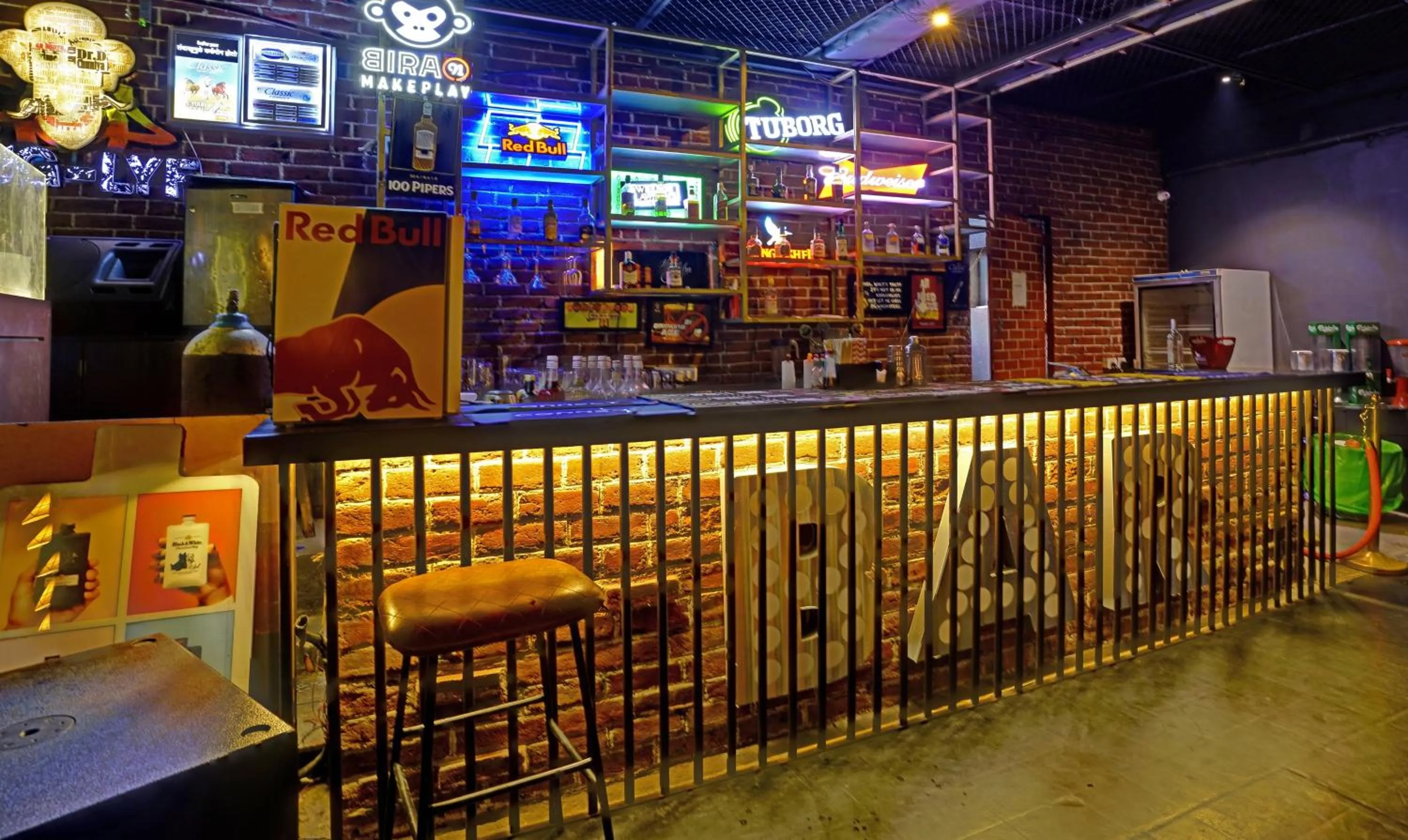 minibar in Treebo De Grandeur Anand Nagar