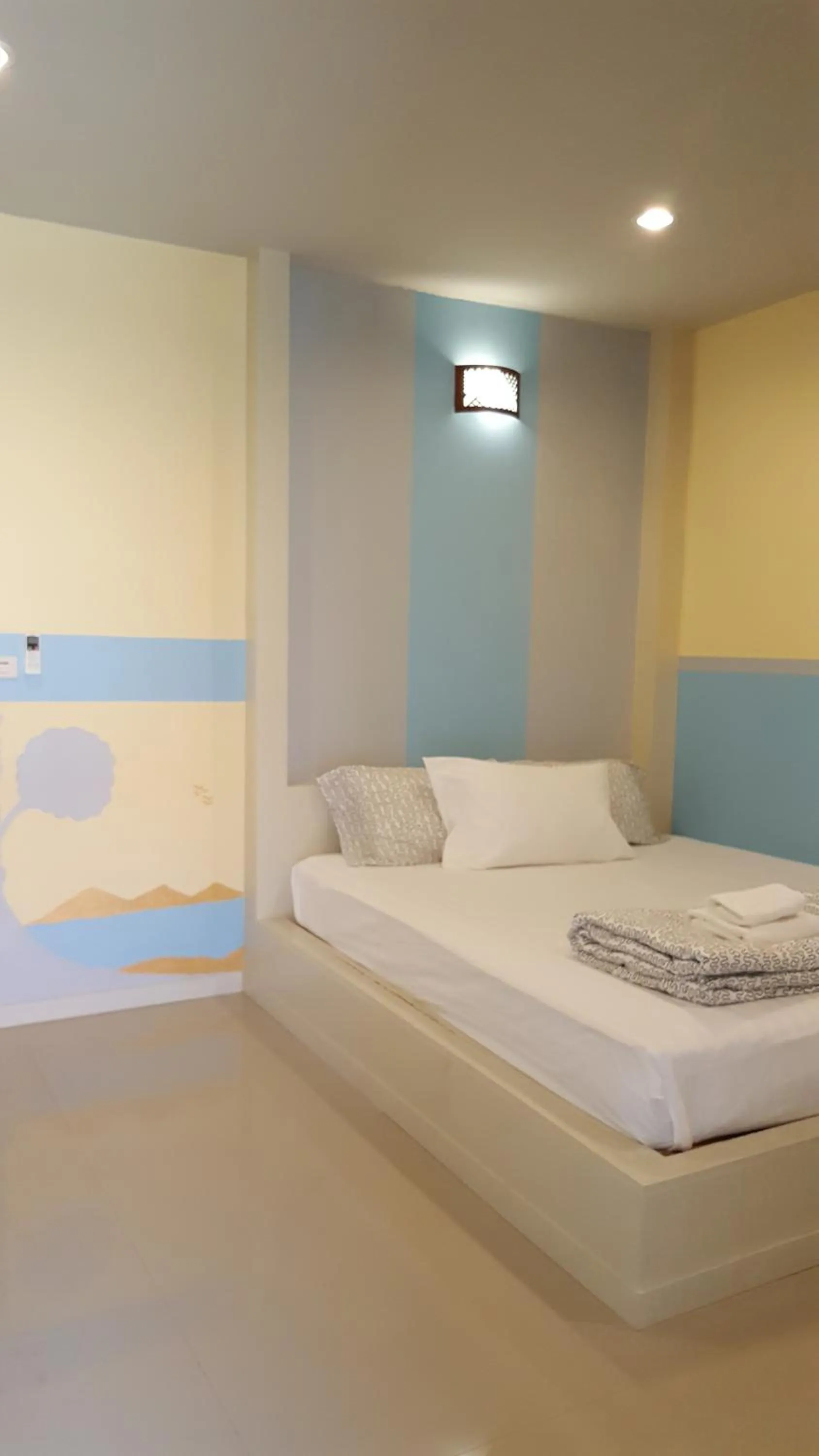 Bed in Juntima Place at Amphawa