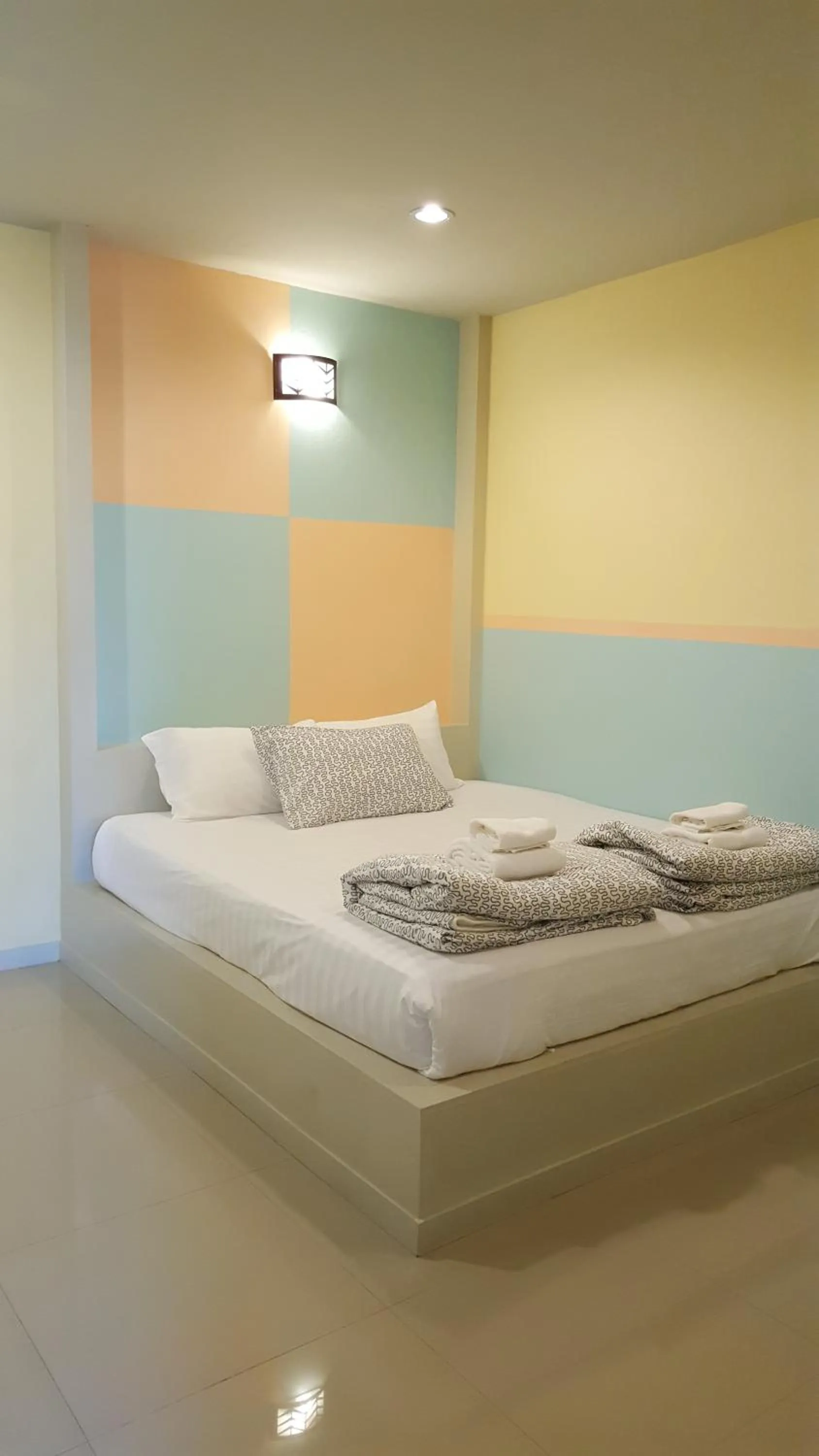 Bed in Juntima Place at Amphawa