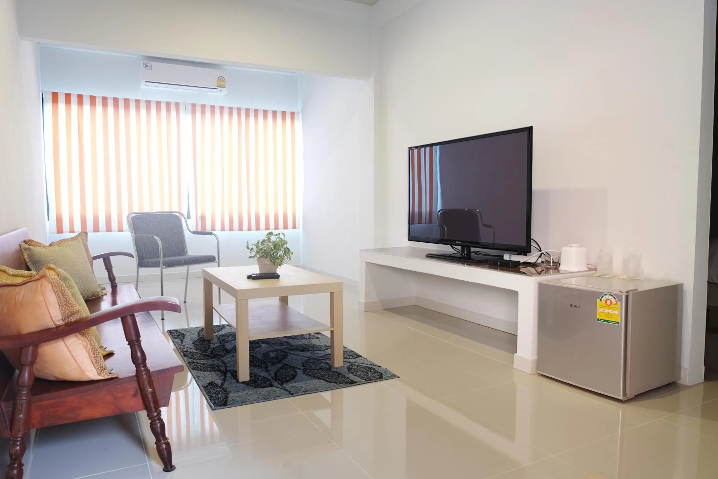 Living room in Juntima Place at Amphawa