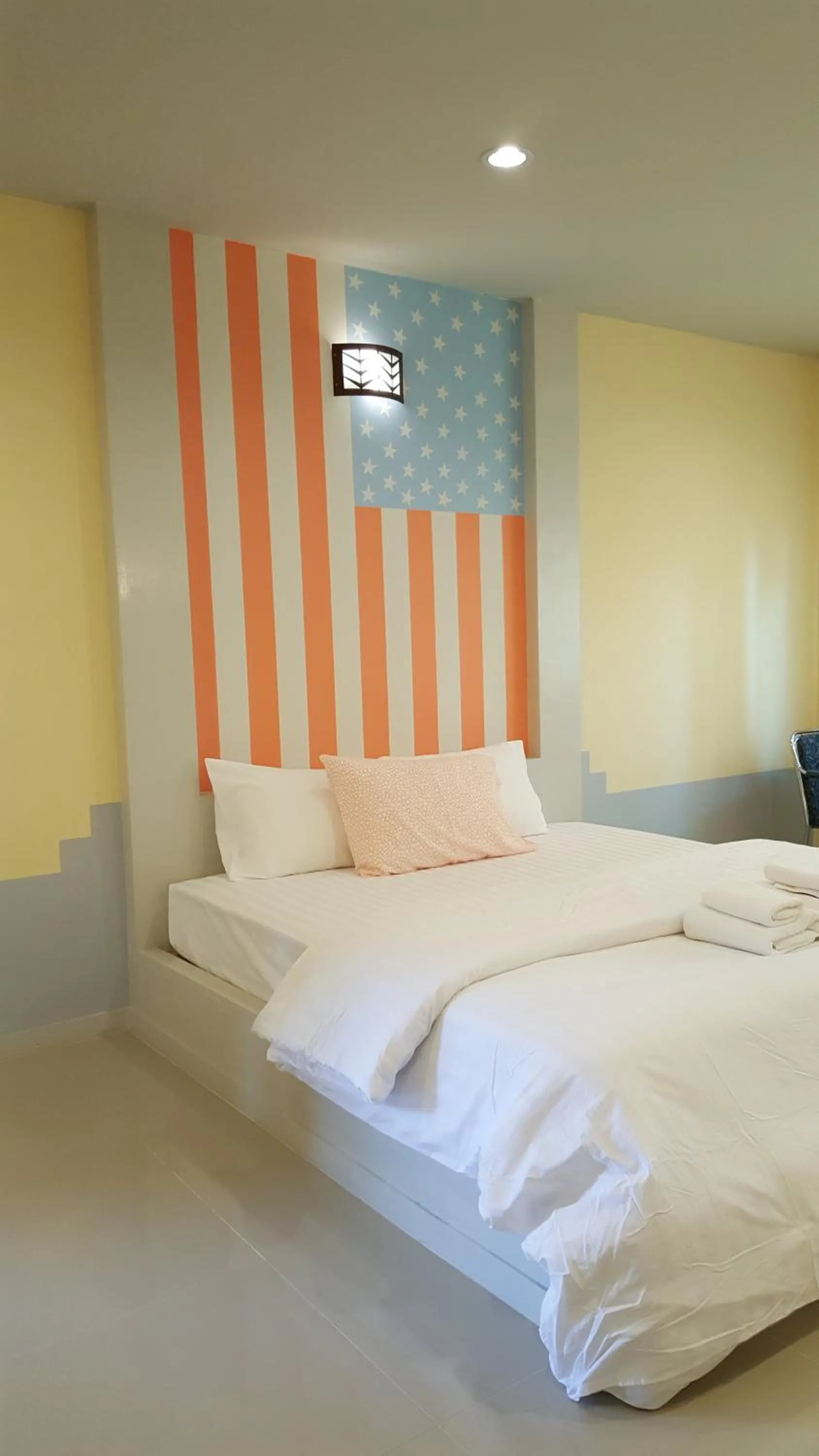 Bed in Juntima Place at Amphawa