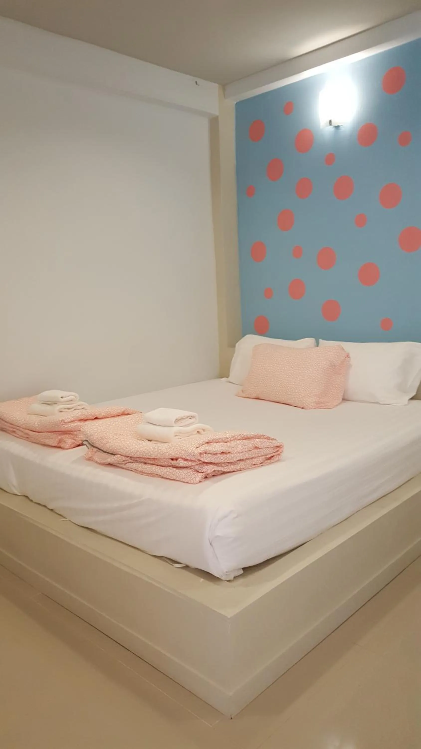 Bed in Juntima Place at Amphawa