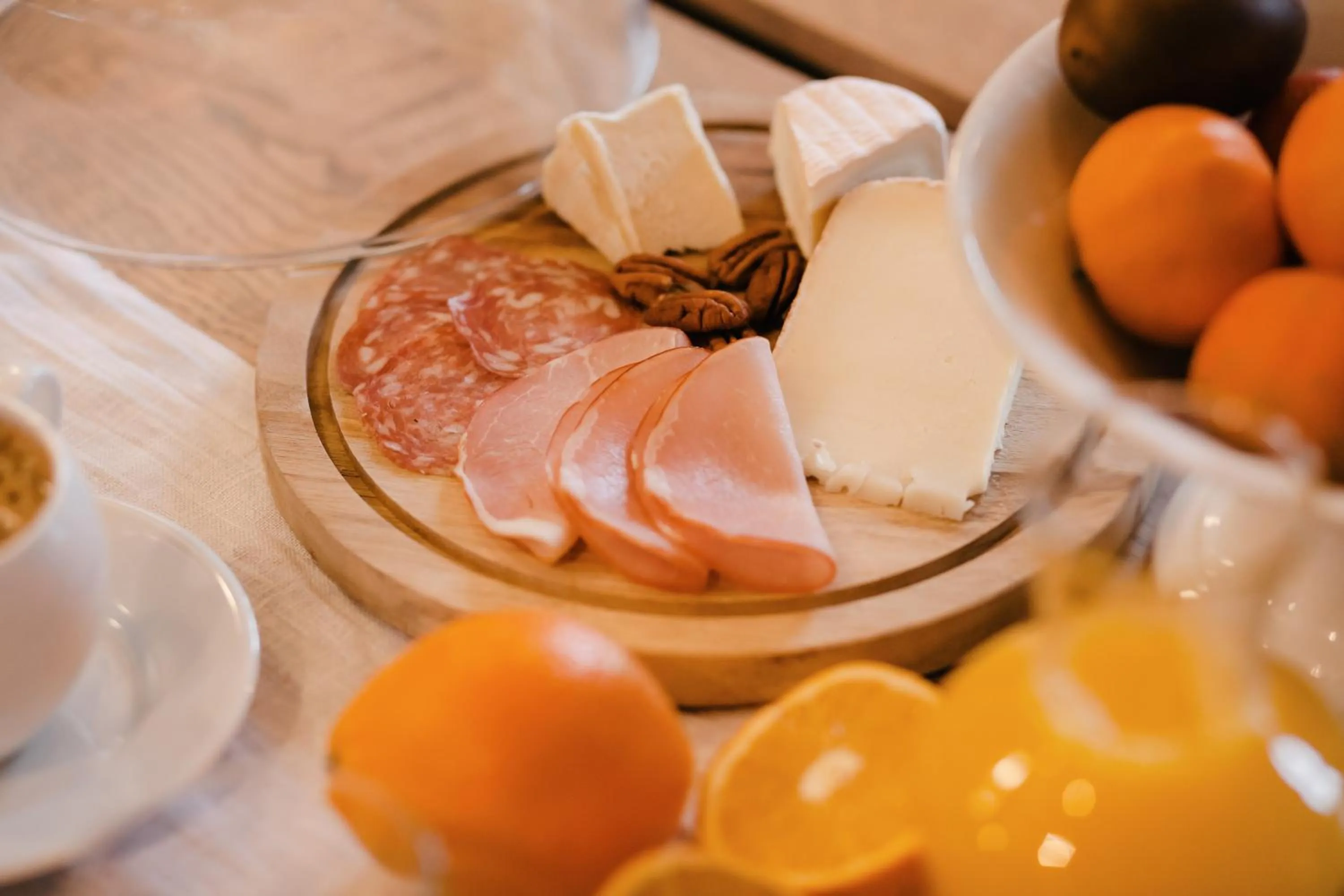 Breakfast in Moulin Renaudiots - Escapade Luxe Refuge cosy & Bourgogne au coin du feu